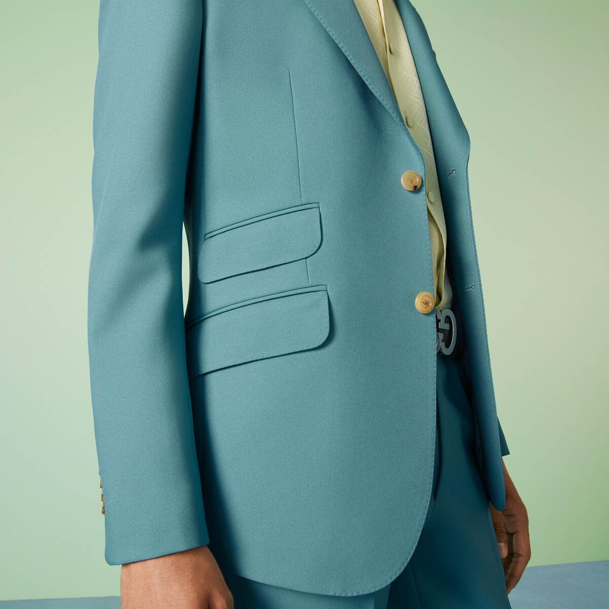 Fluid drill formal suit - 3