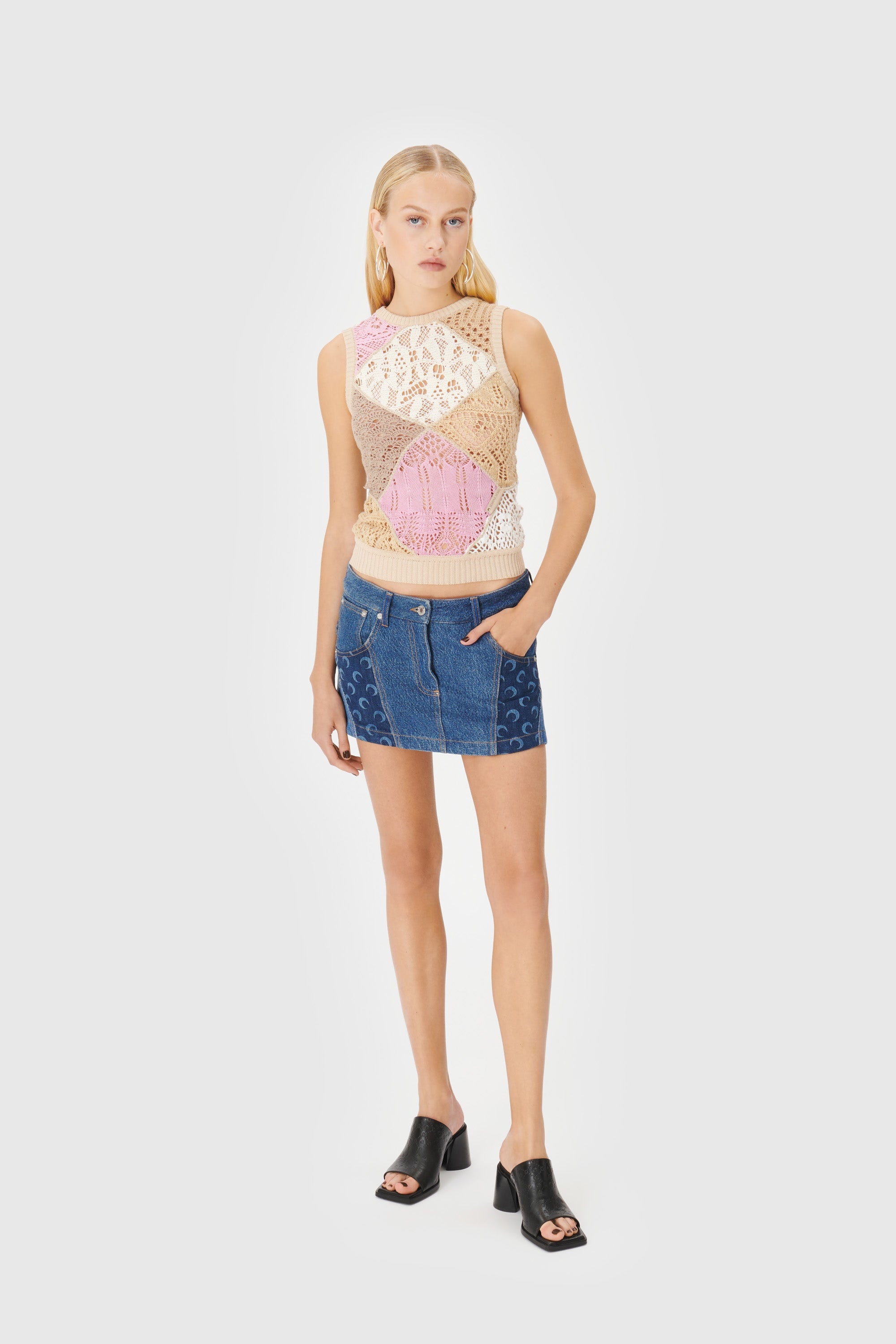 Regenerated Crochet Sleeveless Pullover - 2