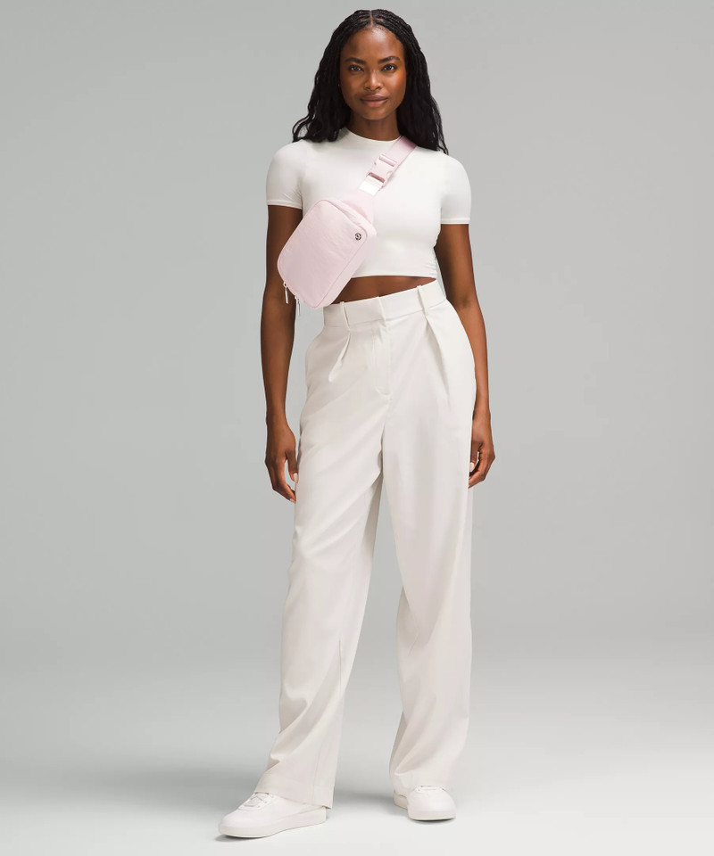 lululemon Everywhere Belt Bag Large with Long Strap 2L outlook