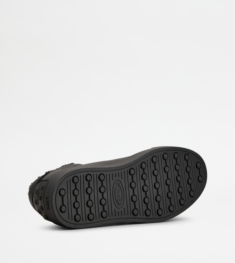 SNEAKERS IN LEATHER - BLACK 4