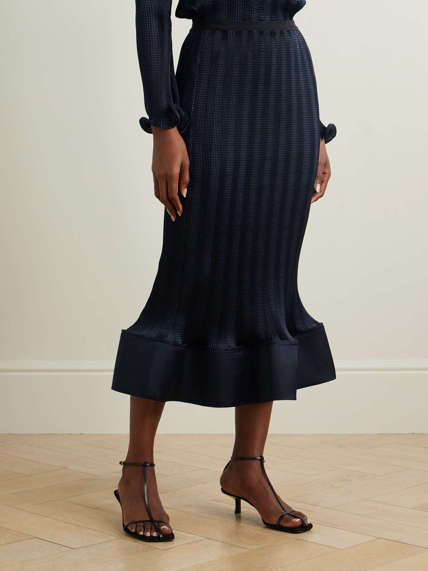 Hollis shirred satin midi skirt - 3