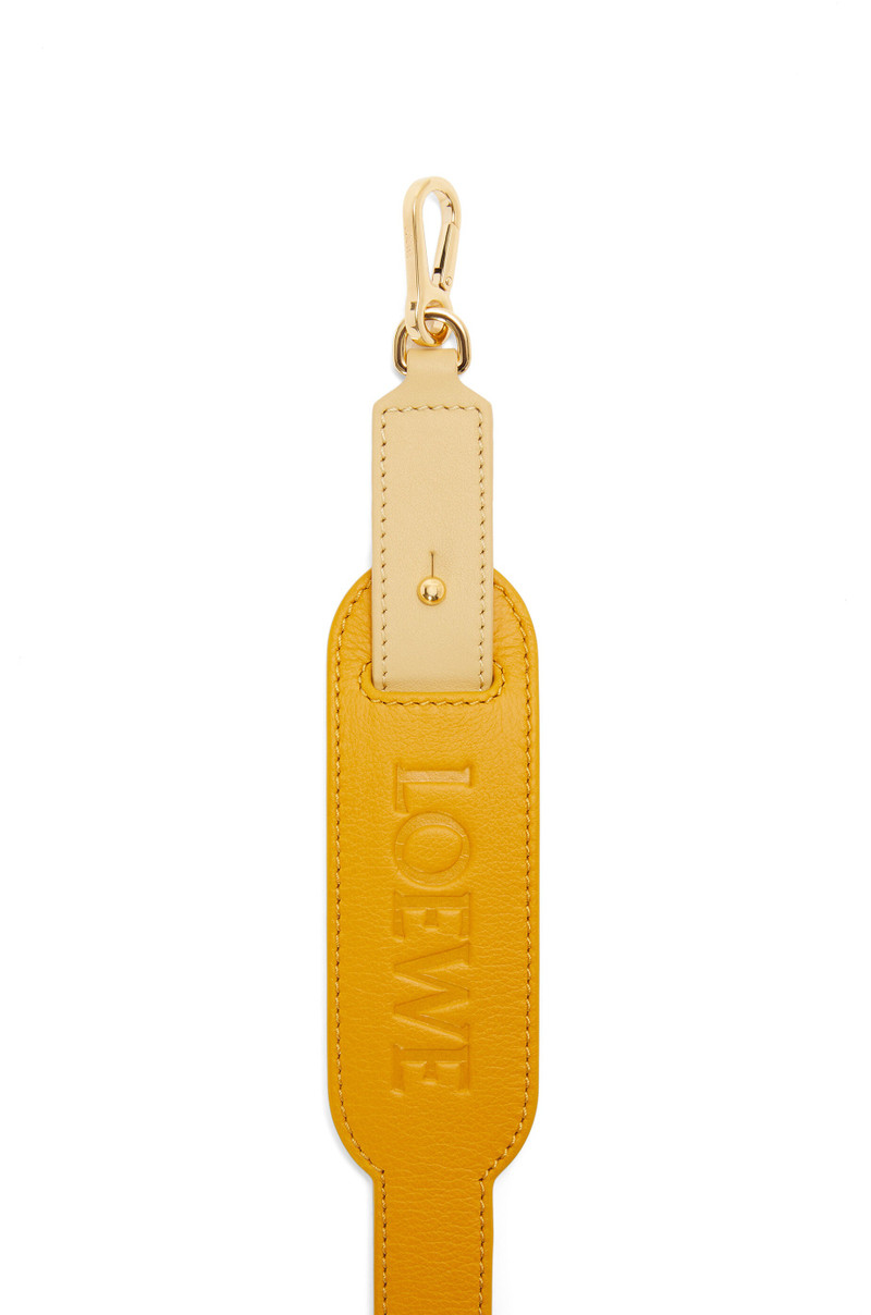 Loewe LOEWE pad strap in classic calfskin outlook