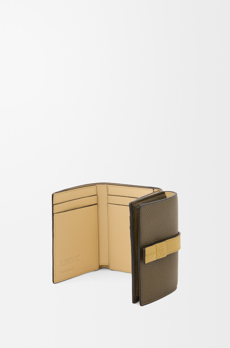Trifold wallet in soft grained calfskin 4
