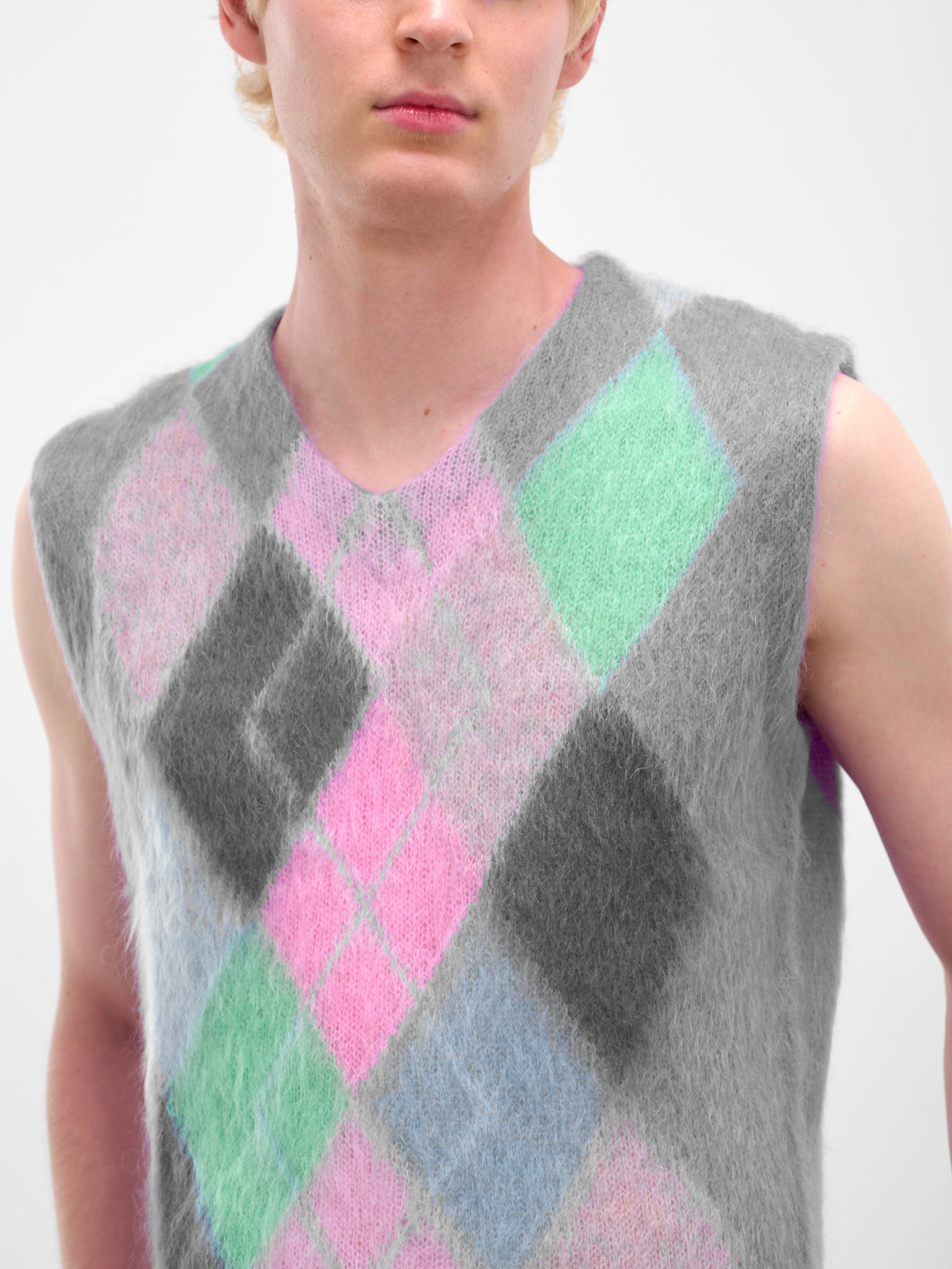Gray Argyle Mohair Knit Vest - 5