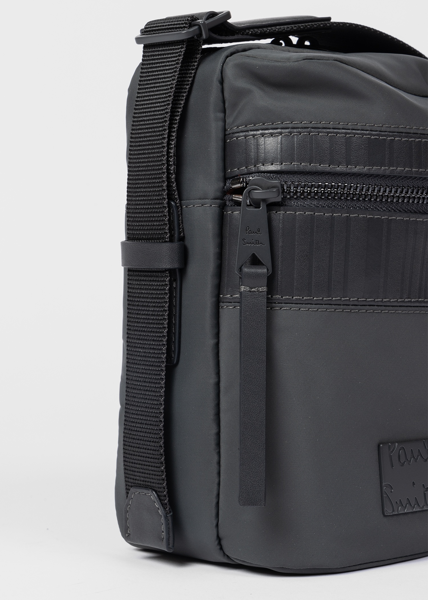 Slate Grey 'Shadow Stripe' Trim Flight Bag - 4