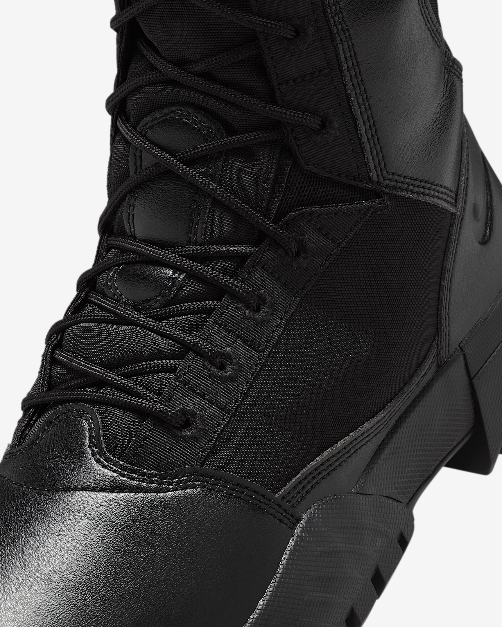 Nike SFB Air Field Ukiah 8" Tactical Boots - 7