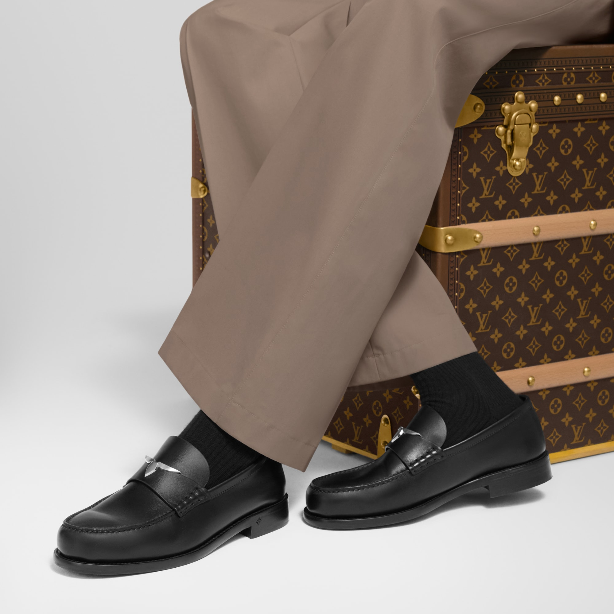 LV Oxford Loafer - 7