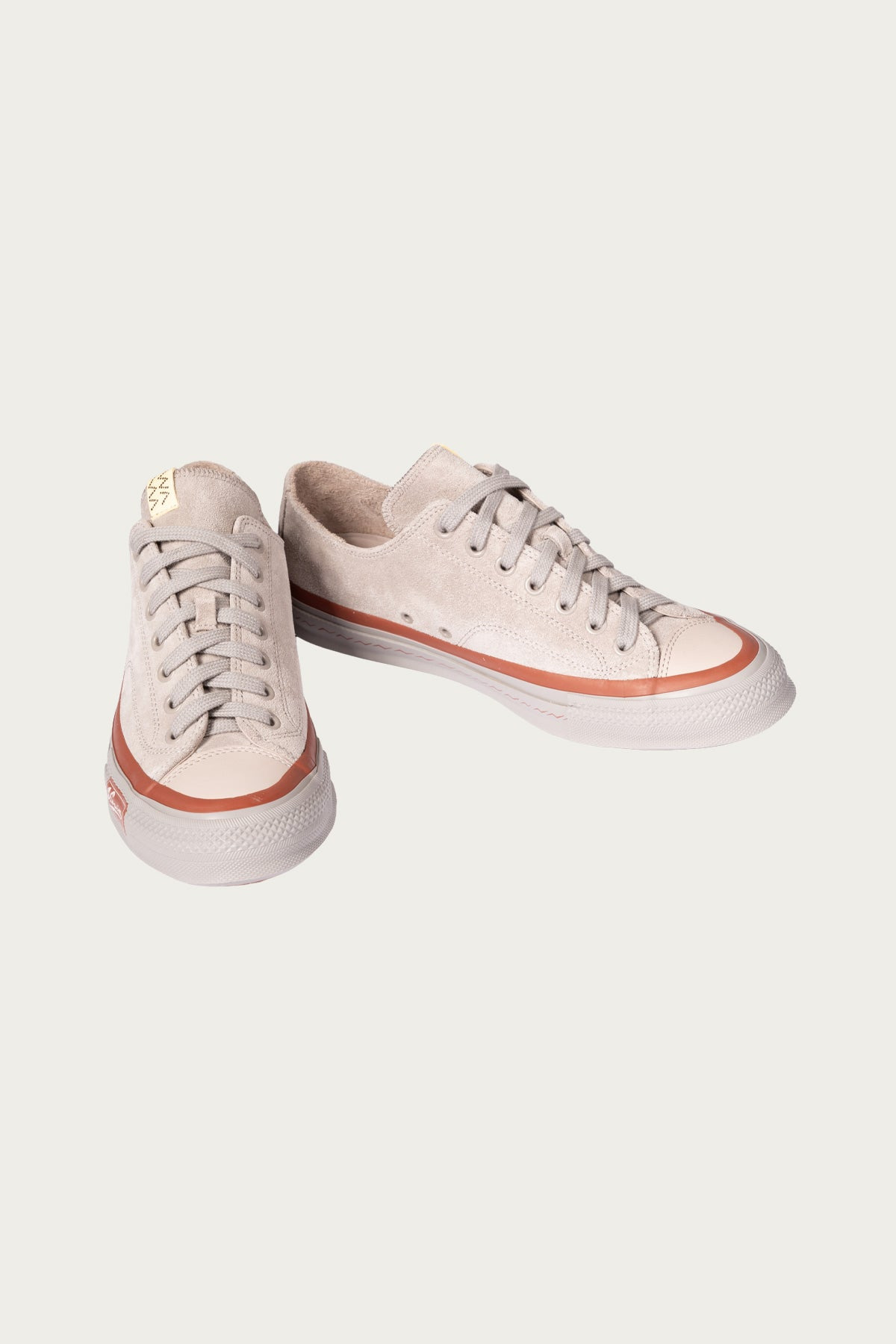 Skagway Lo Suede - Grey (FW25) - 2