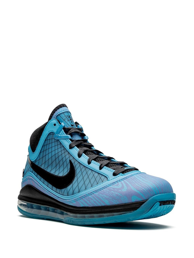 Nike 에어 맥스 LeBron 7 Retro "모든 별"스니커 outlook