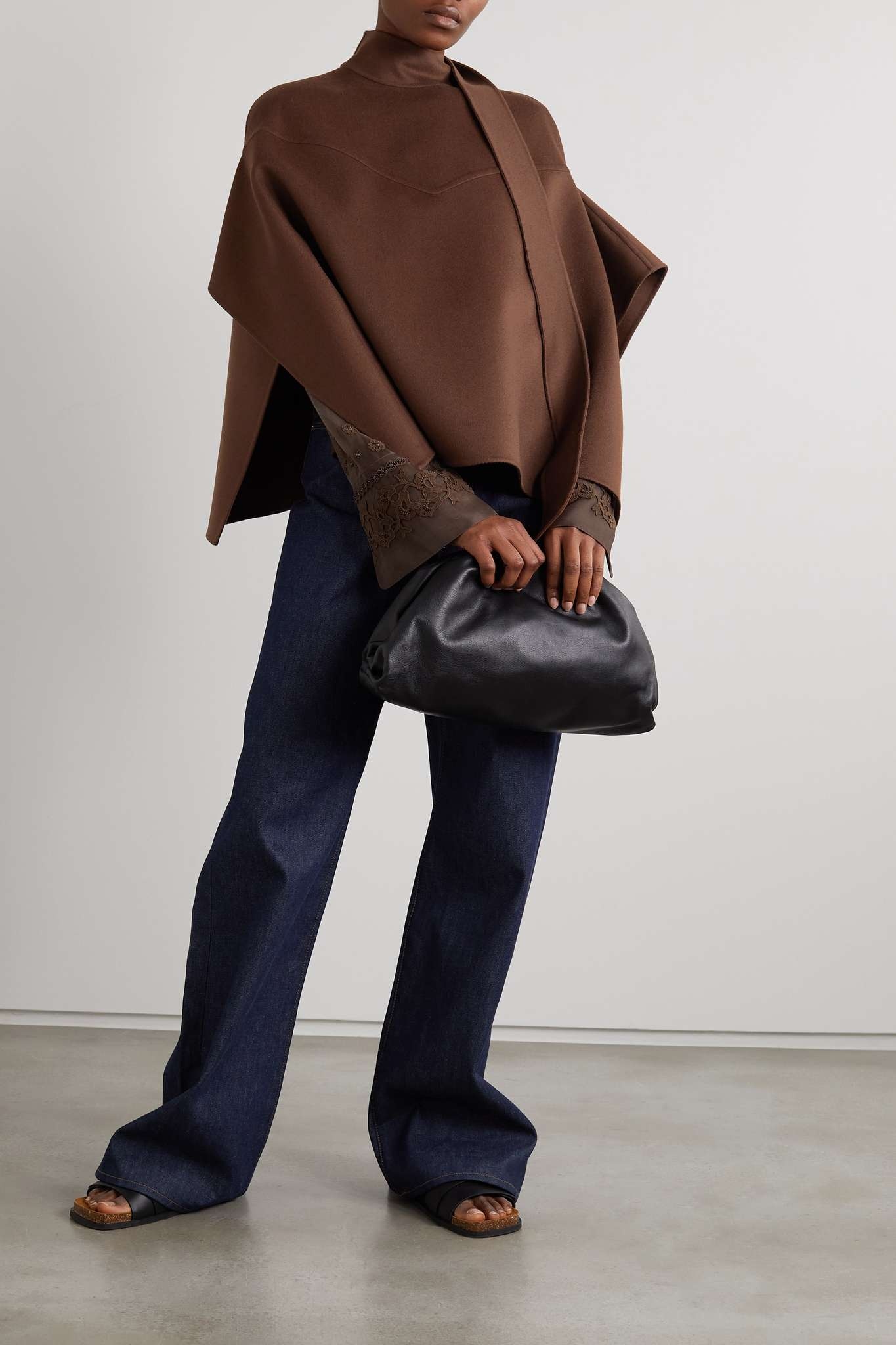 Draped wool and cashmere-blend cape - 2