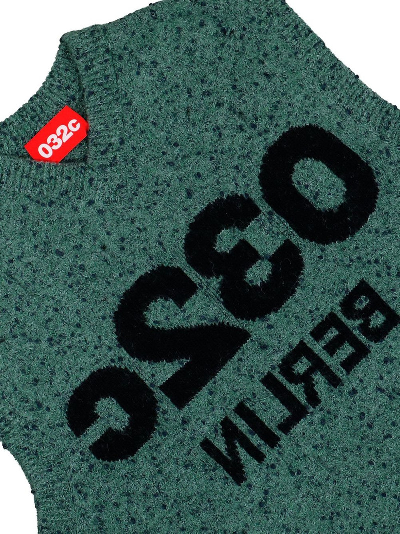logo-detail vest 3