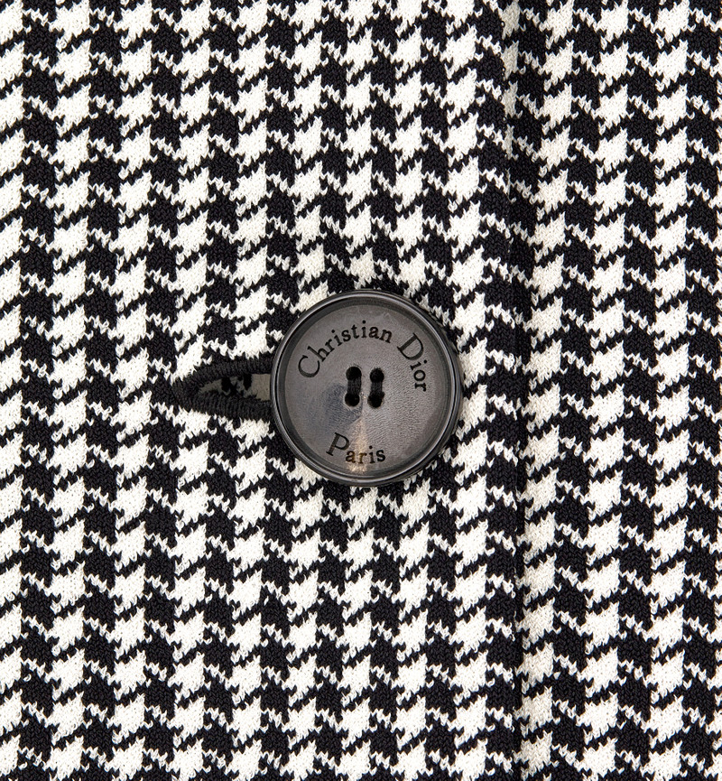 Short-Sleeved Jacket 6