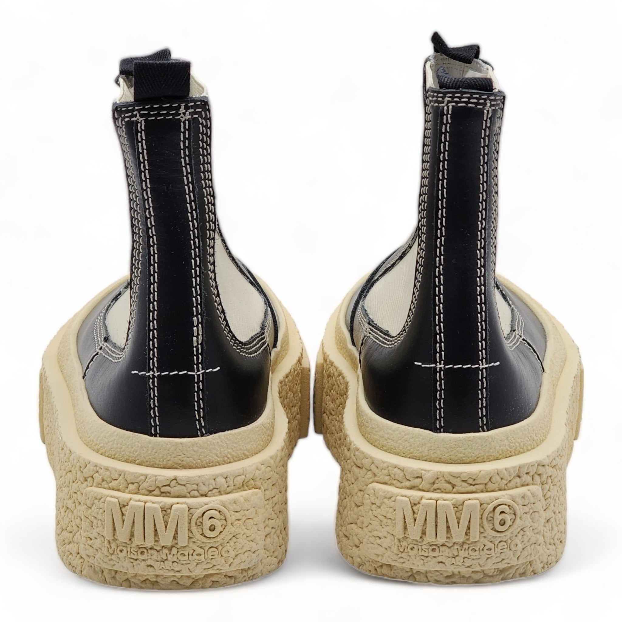 MM6 Maison Margiela Round-toe Leather Ankle Boots - 3