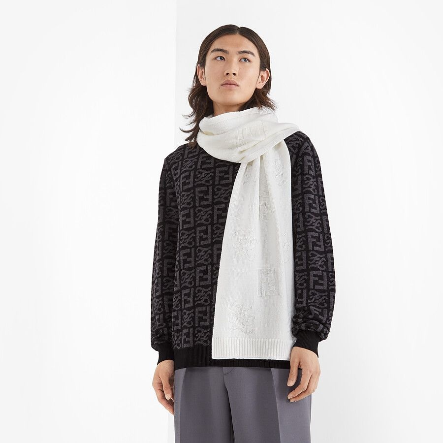 White wool scarf - 3