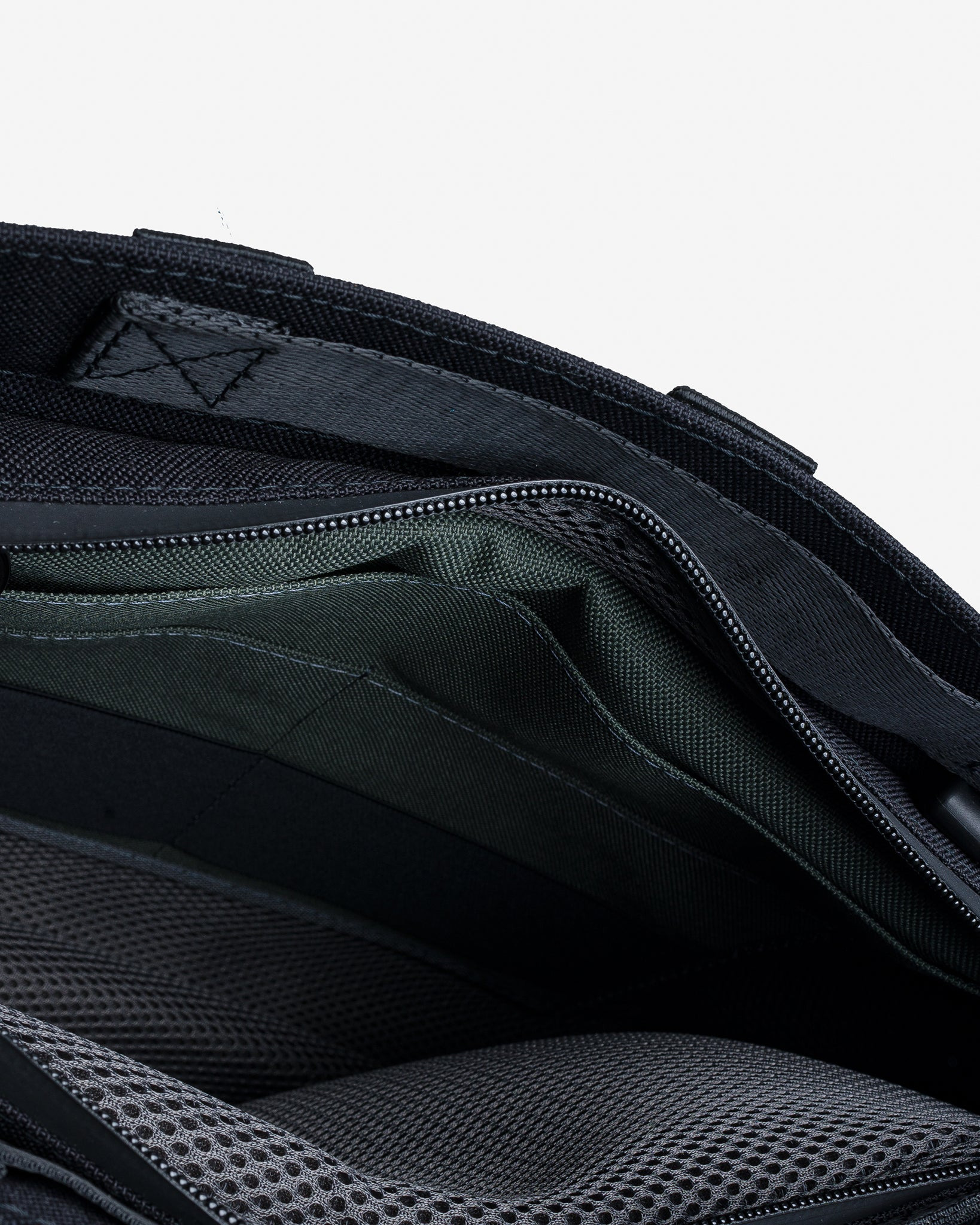 OGL-ORI-AVIATOR OGL Originale Tech Material Aviator Bag - Black - 10