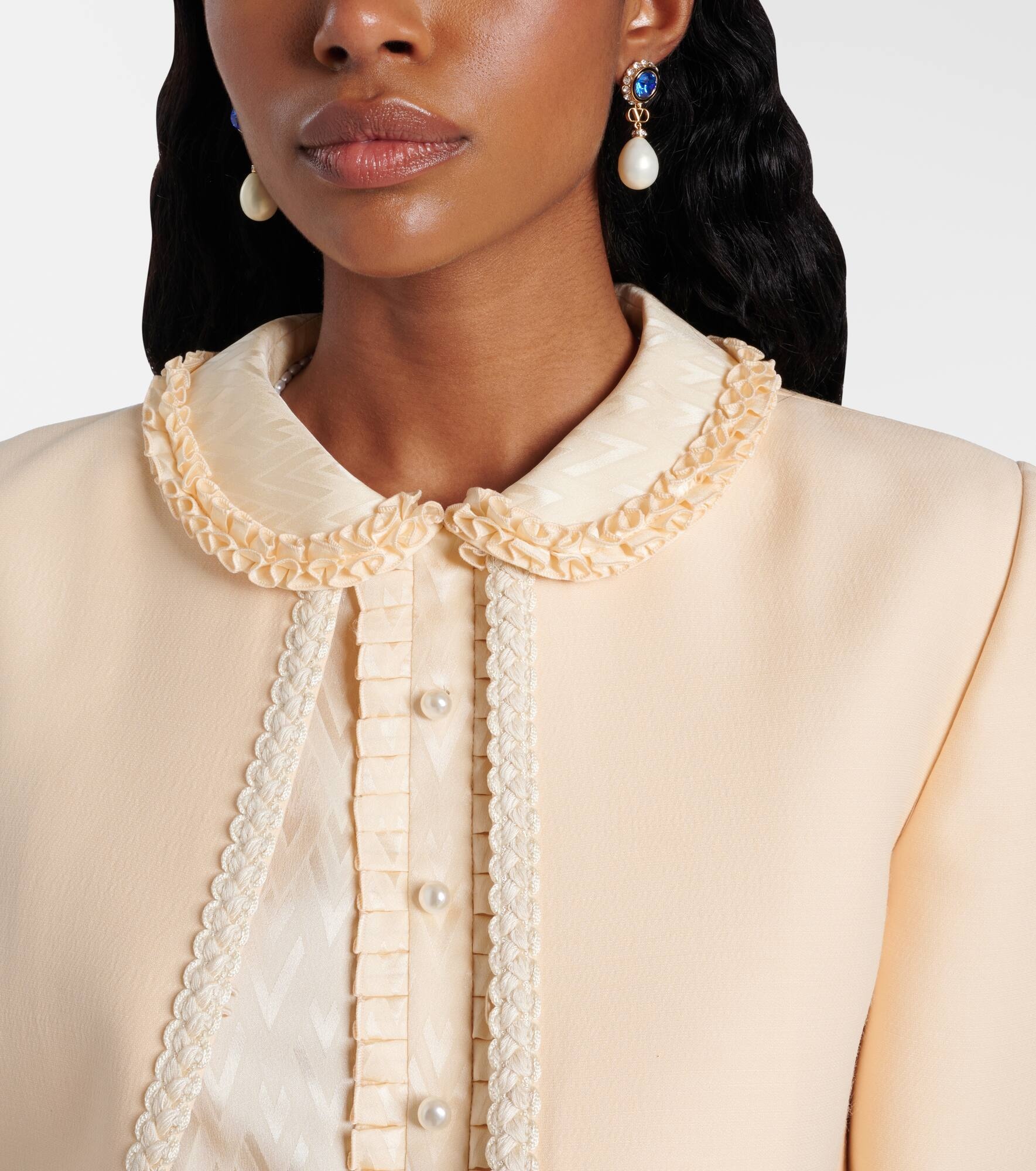 VLogo embellished drop earrings - 3