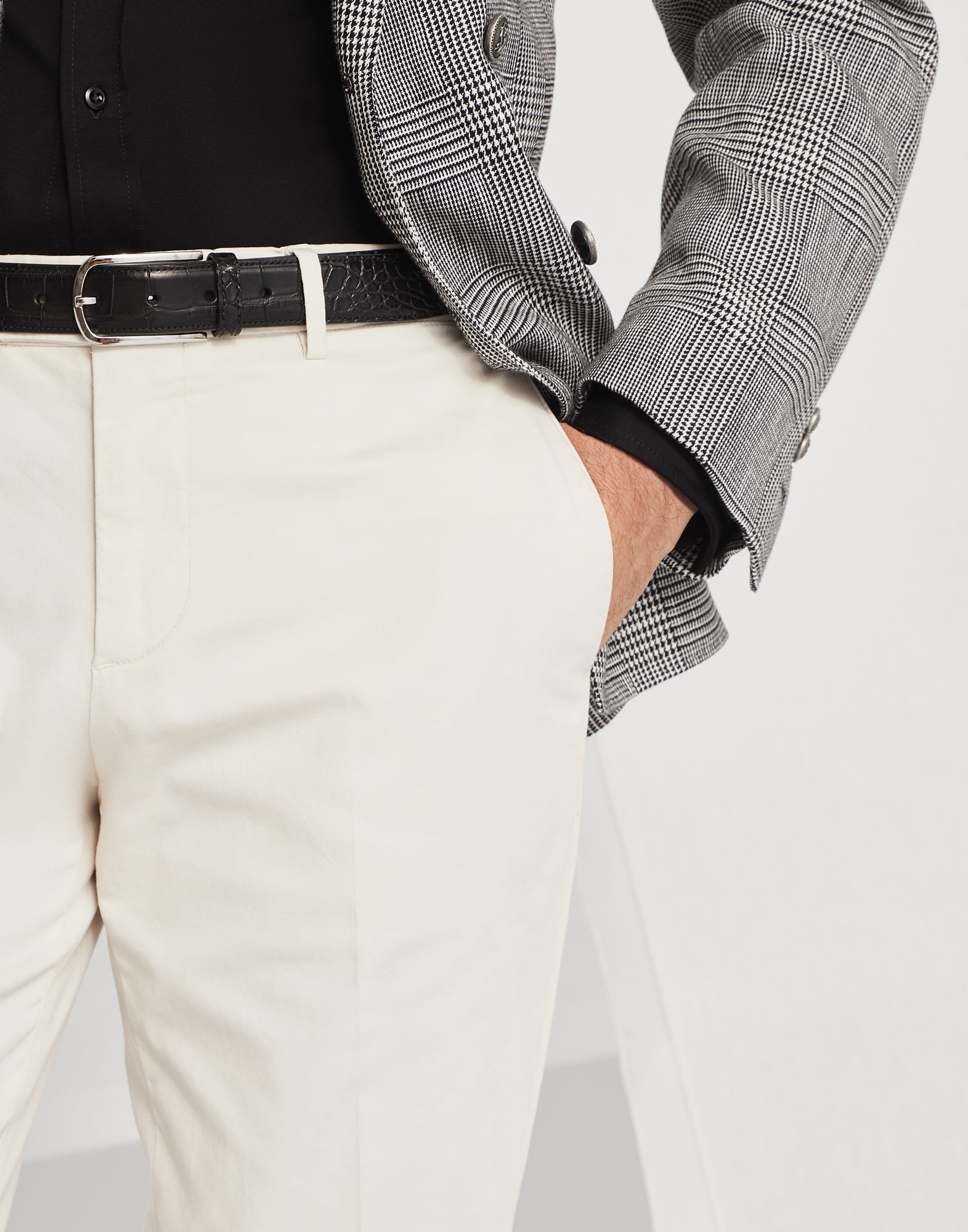 Garment-dyed Italian fit trousers in American Pima comfort cotton gabardine - 3