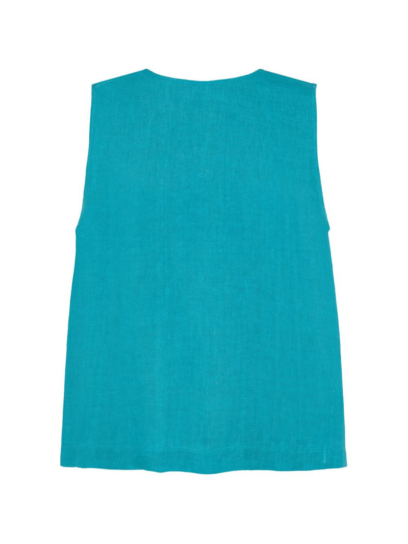 sleeveless top 1