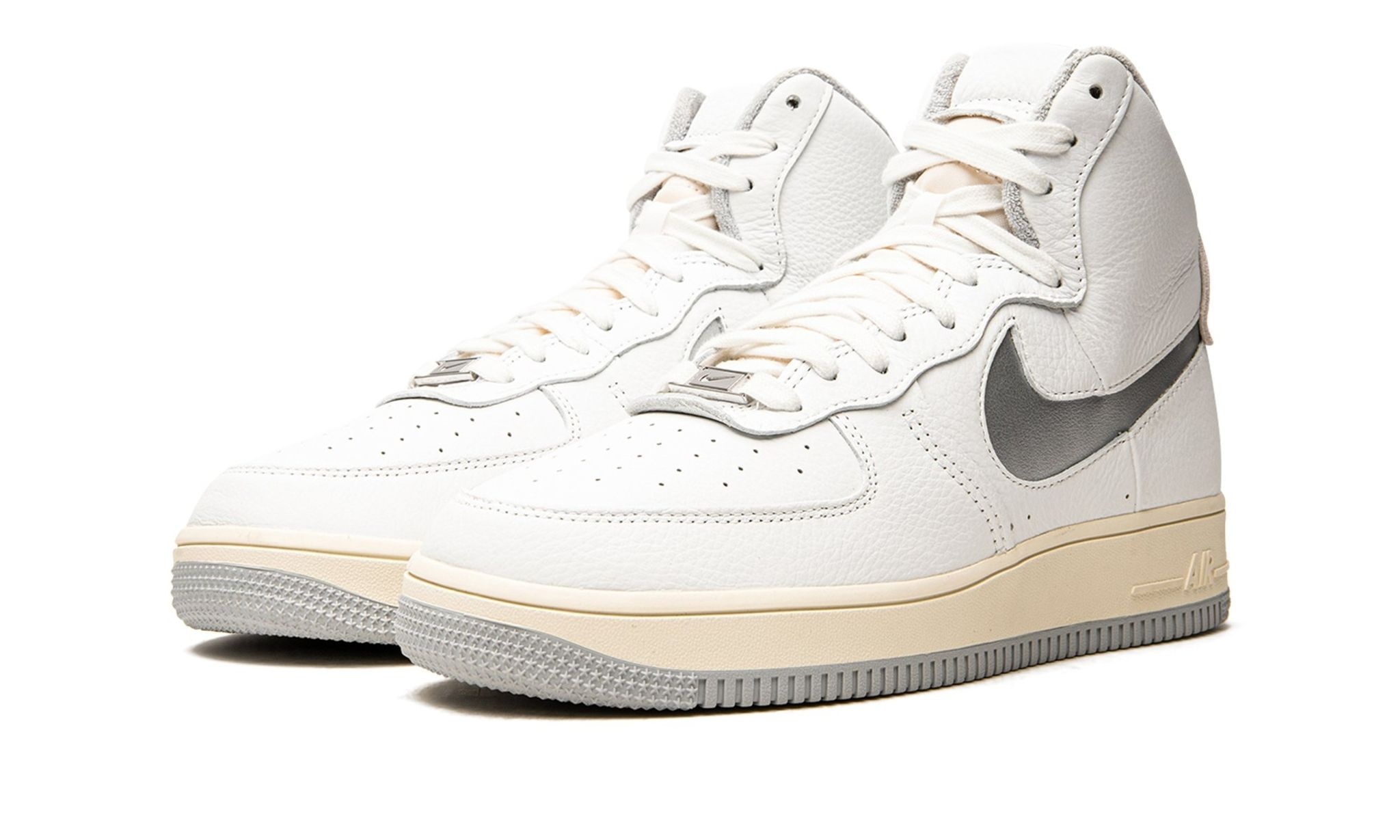 WMNS Air Force 1 High Sculpt "White / Silver" - 2