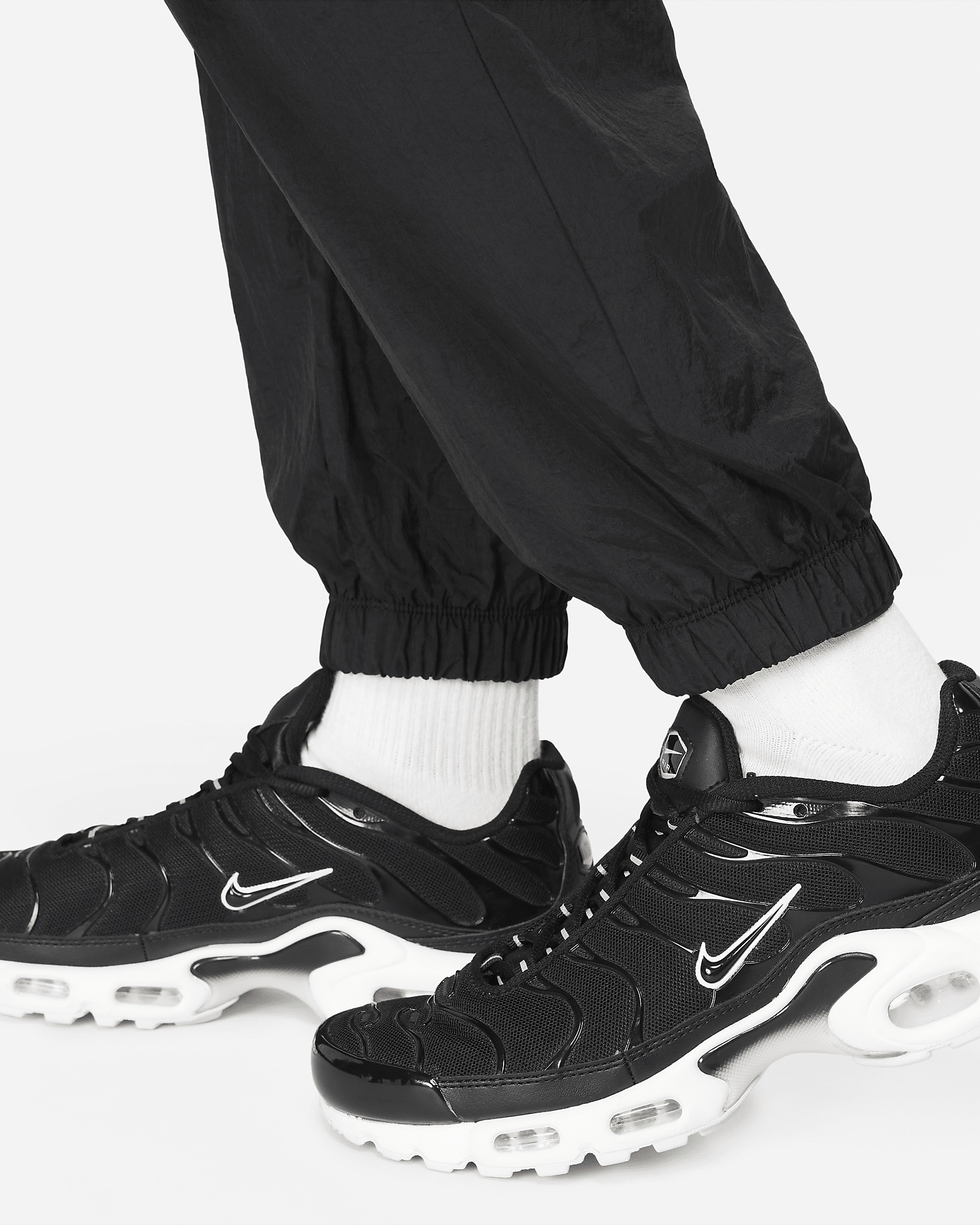 Nike Sportswear Essential Women's Mid-Rise Pants - 5