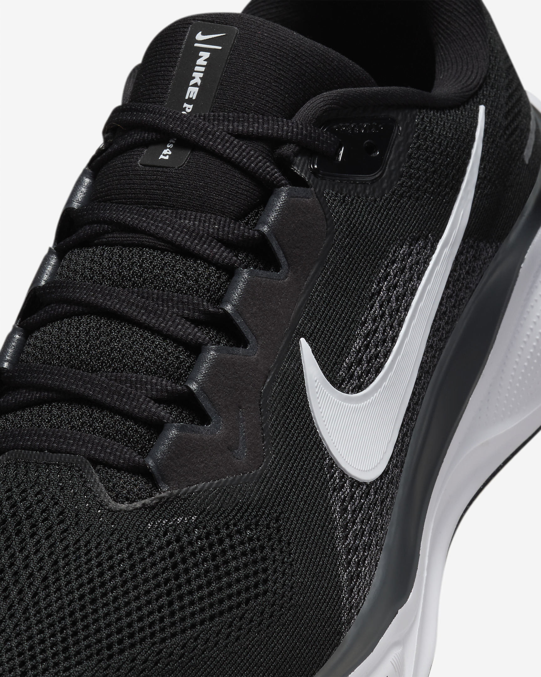 Nike Men's Pegasus 41 Road Running Shoes (Extra Wide) - 7