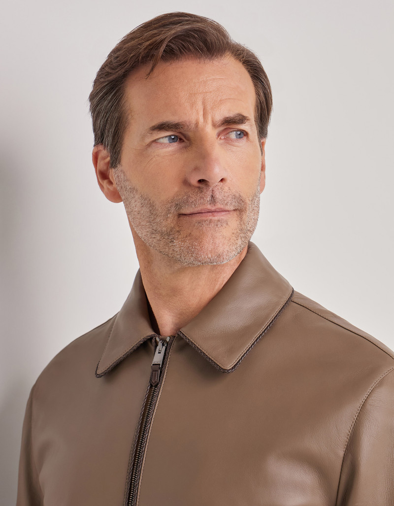 CARAMEL MIXED-MATERIAL ULTRALIGHT SUEDE BOMBER JACKET WITH KNIT INSERTS 254