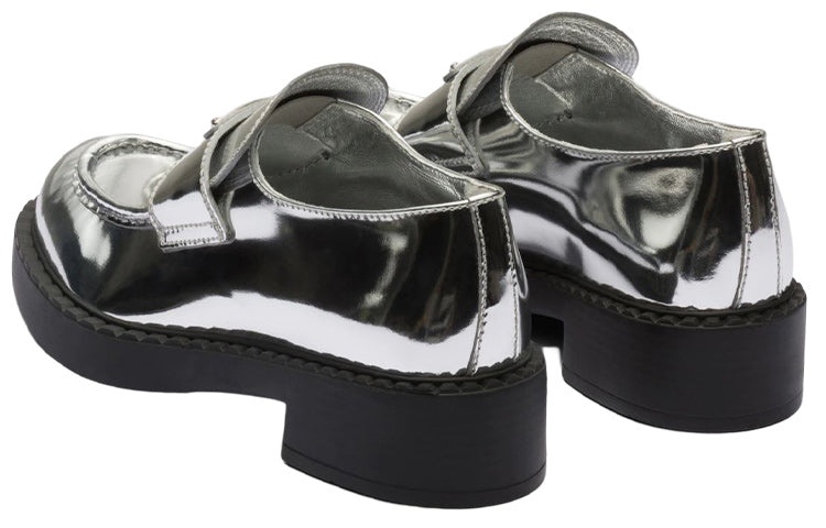 (WMNS) PRADA Metallic Leather Loafers 'Silver' 1D246M_3AU1_F0118_F_B050 - 4