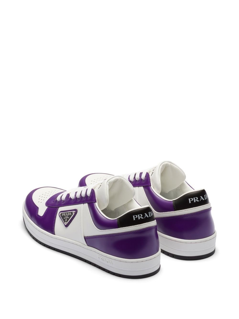 logo-patch low-top sneakers - 3