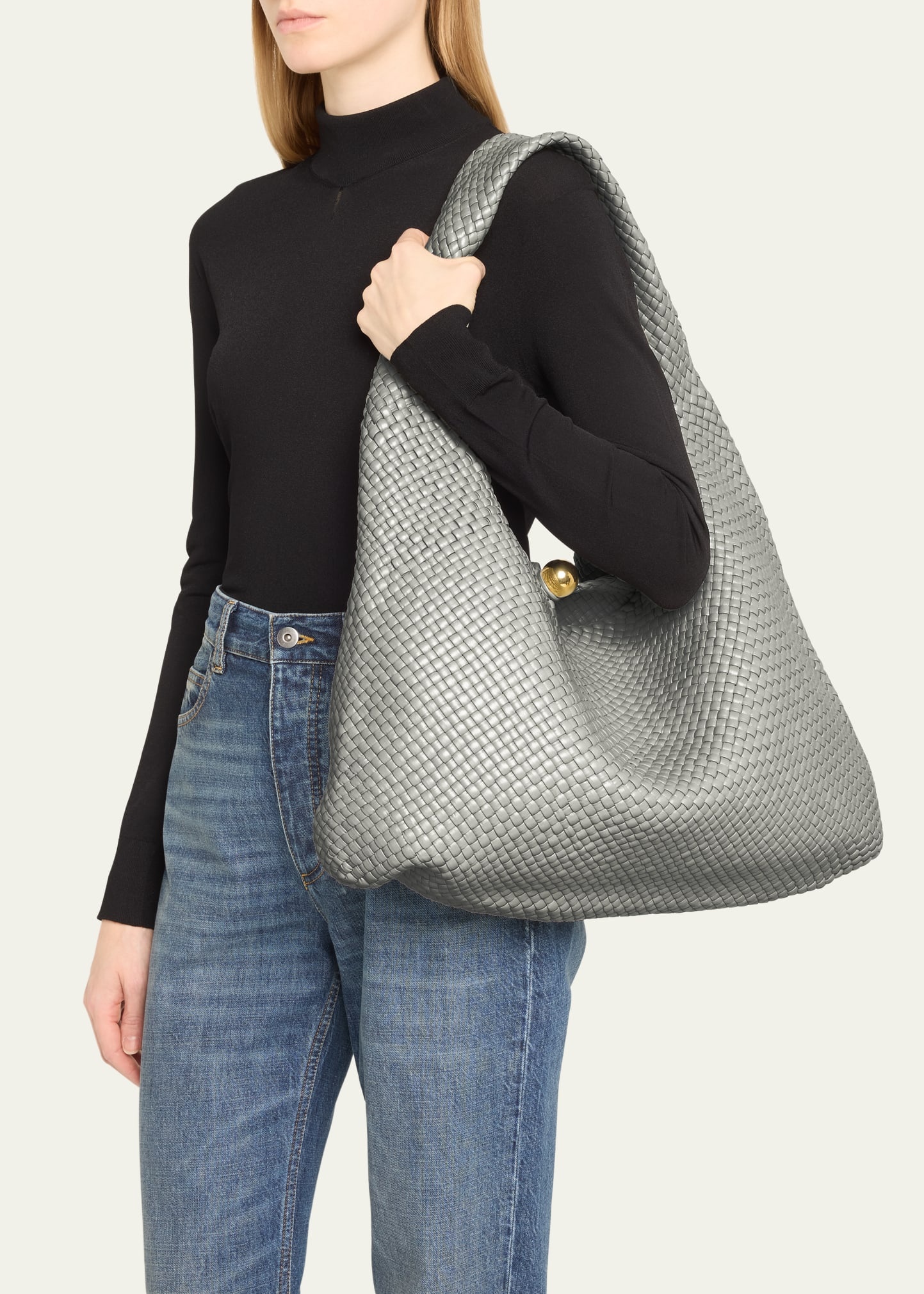 ハンドバッグ LARGE HOP Bottega Veneta Large Hop Intrecciato Leather Hobo Bag