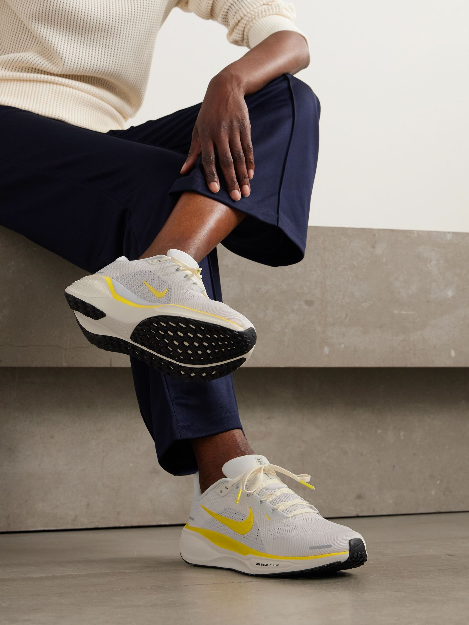 Pegasus 41 rubber-trimmed mesh sneakers Pastel yellow - 2