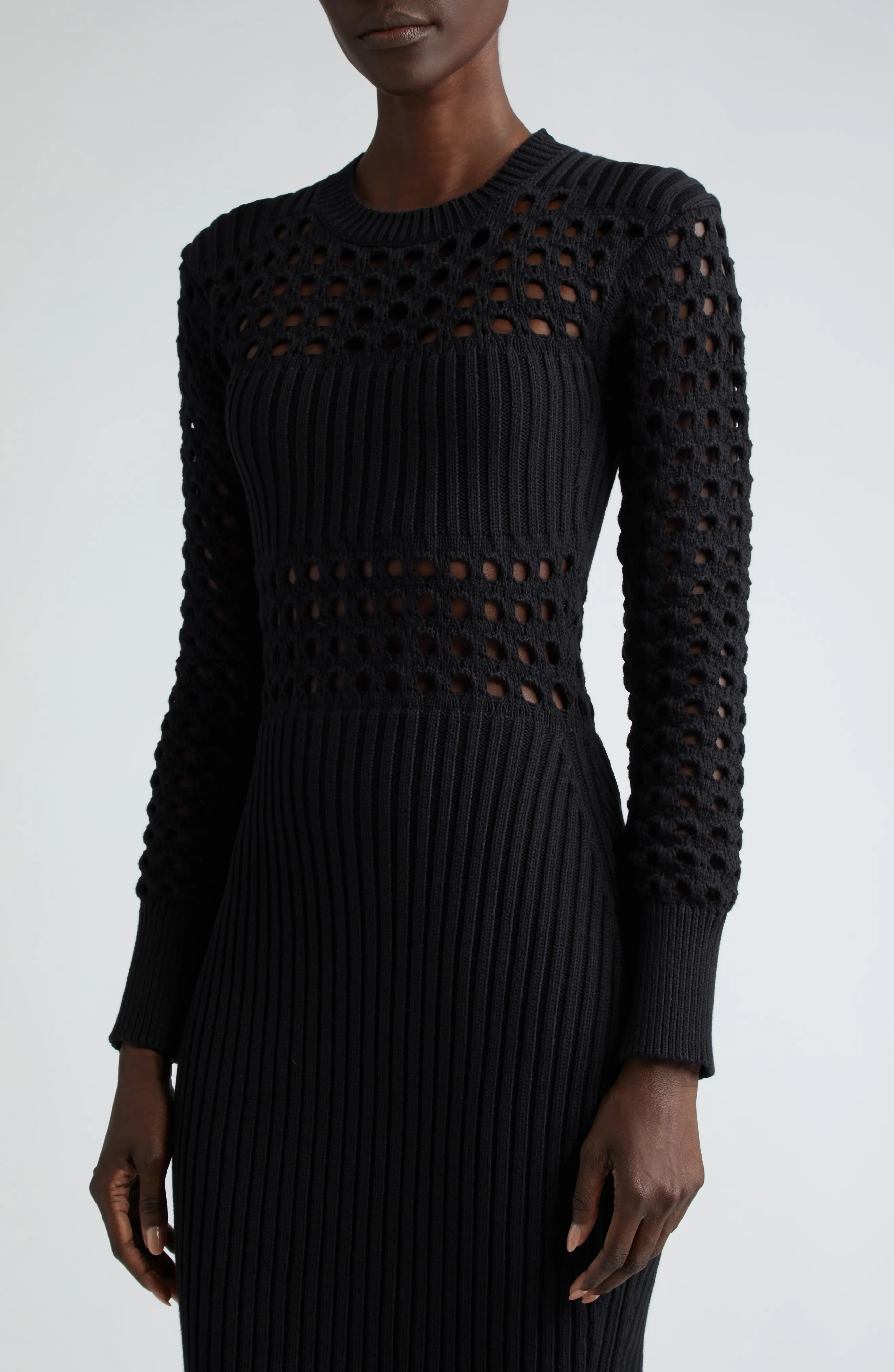 ワンピースその他 Alexander McQueen Black knitted midi dress Alexander McQueen Black knitted midi dress – Lord & Taylor