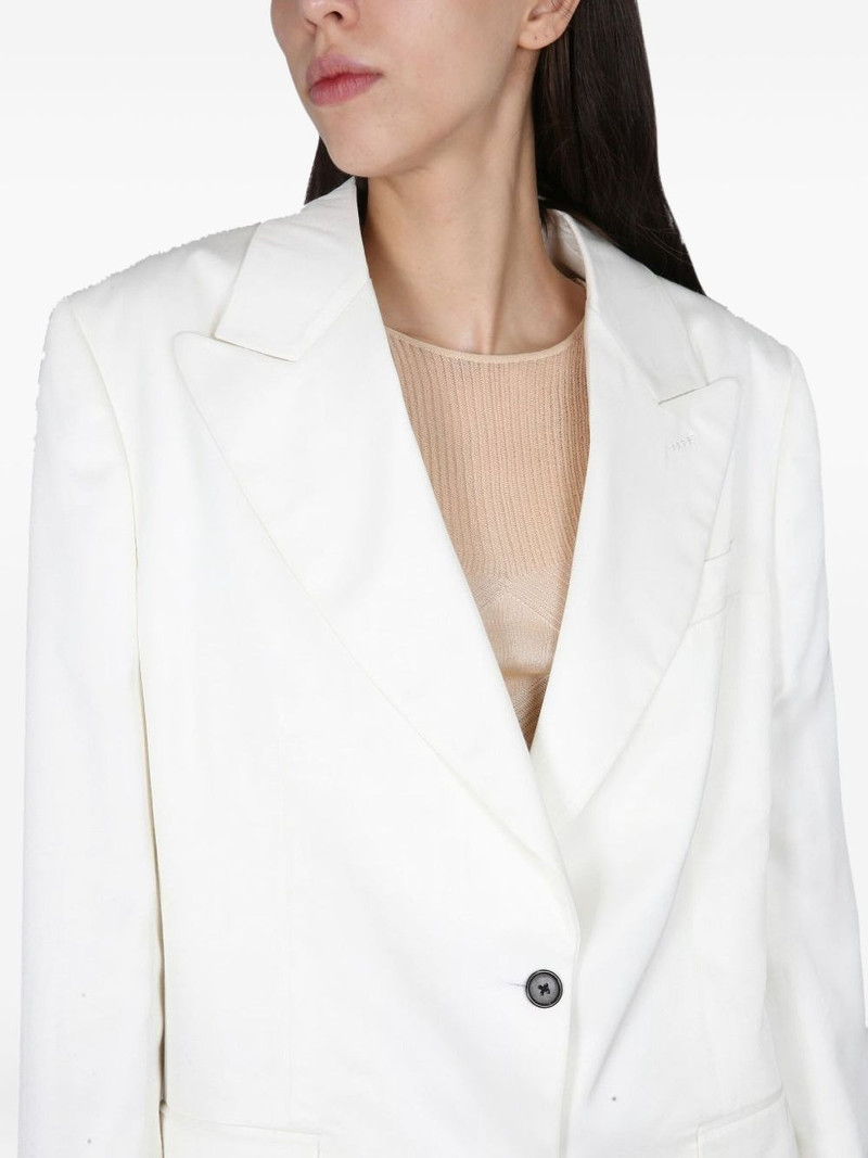 buttoned blazer 4