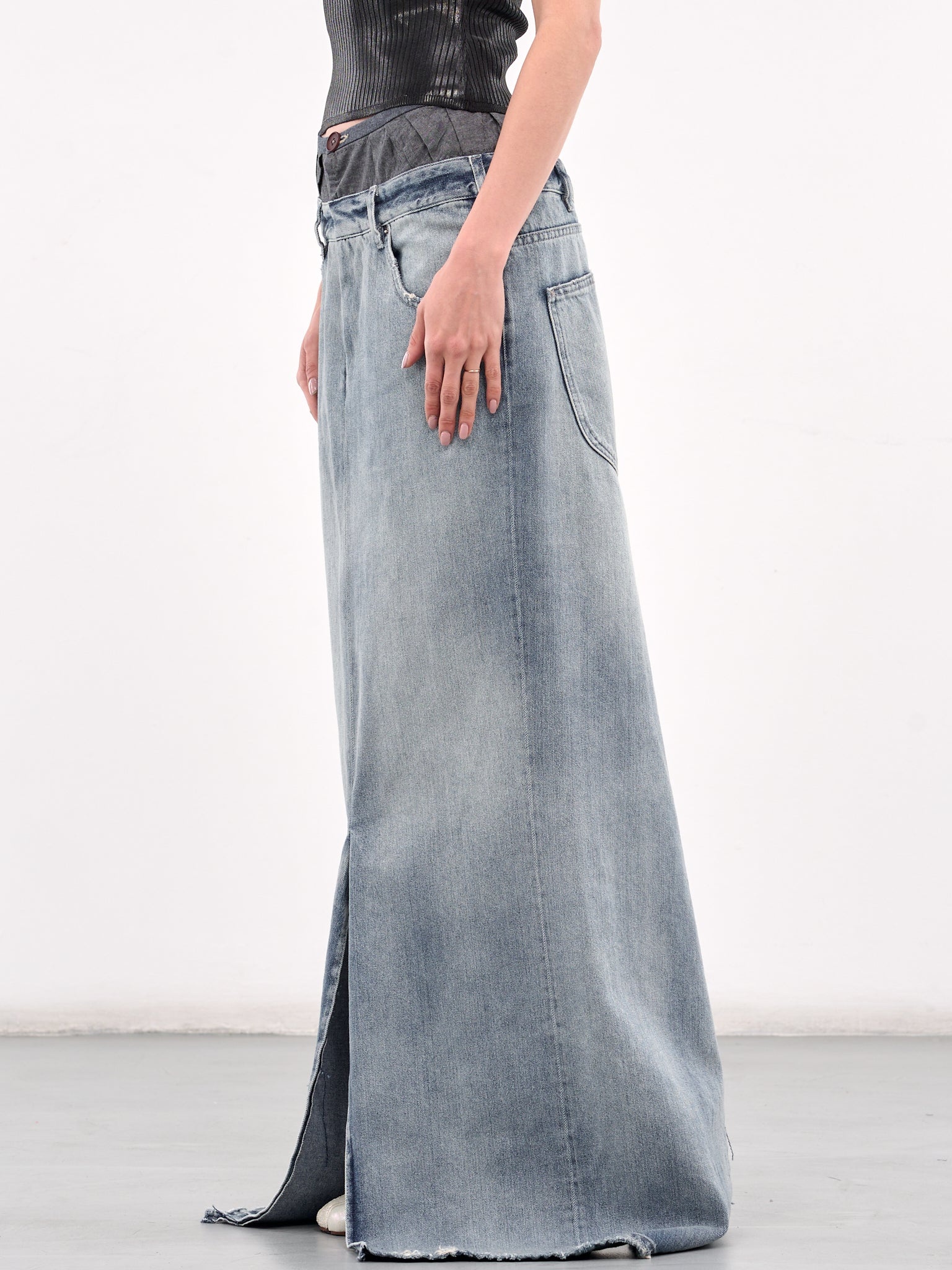 Anonymity Of The Lining Skirt - 2
