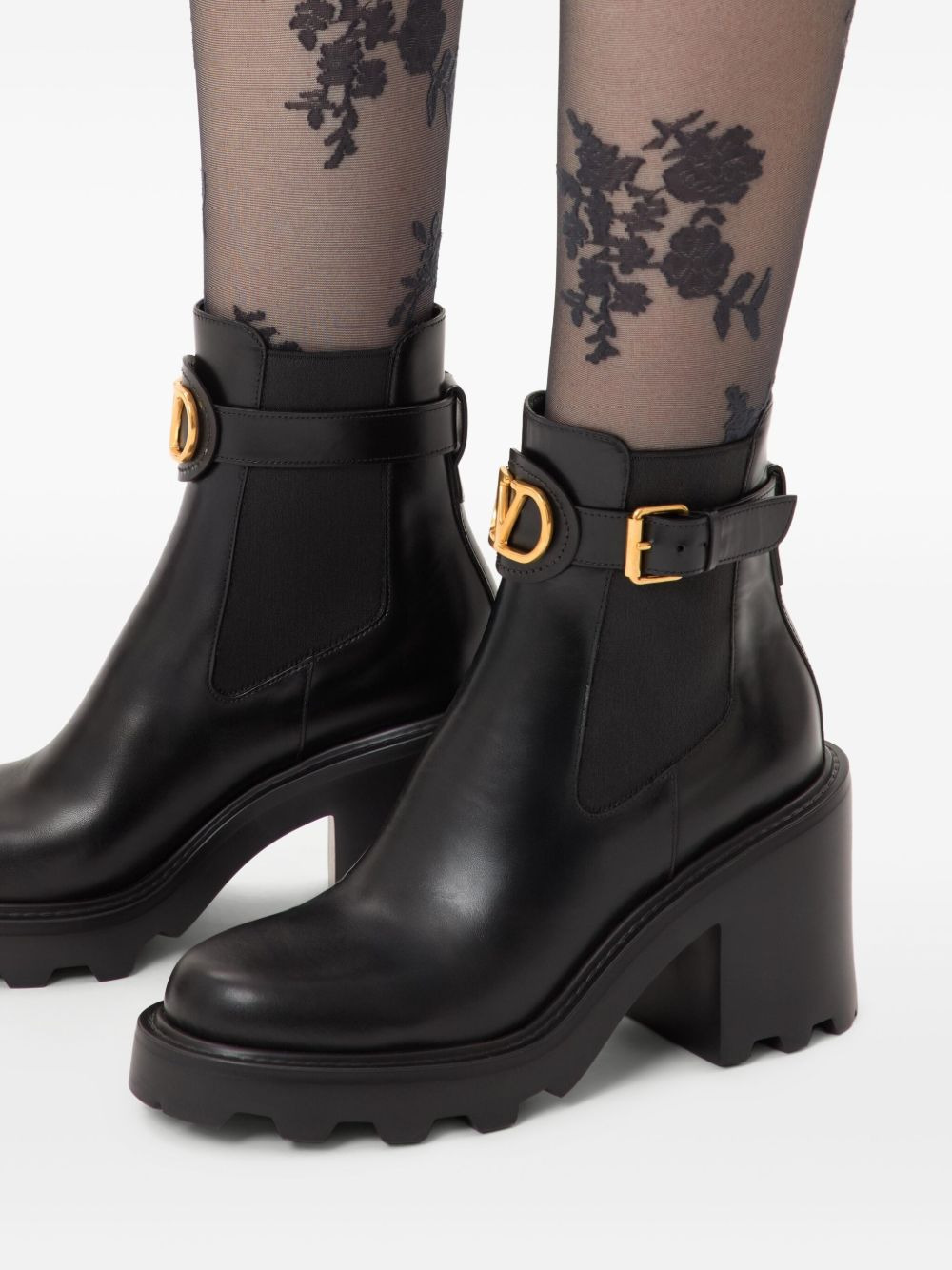 90mm Vlogo Chelsea leather ankle boots - 7