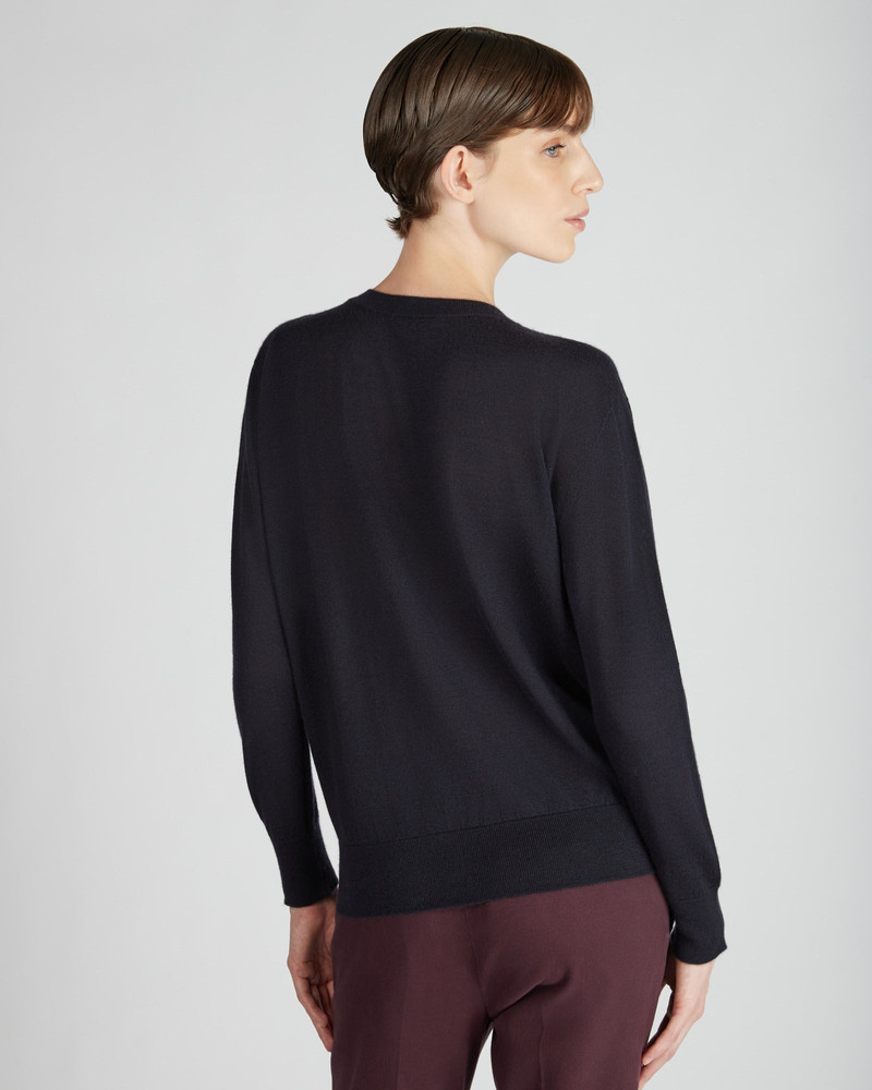 Regular fit crewneck sweater in cashmere and silk 3