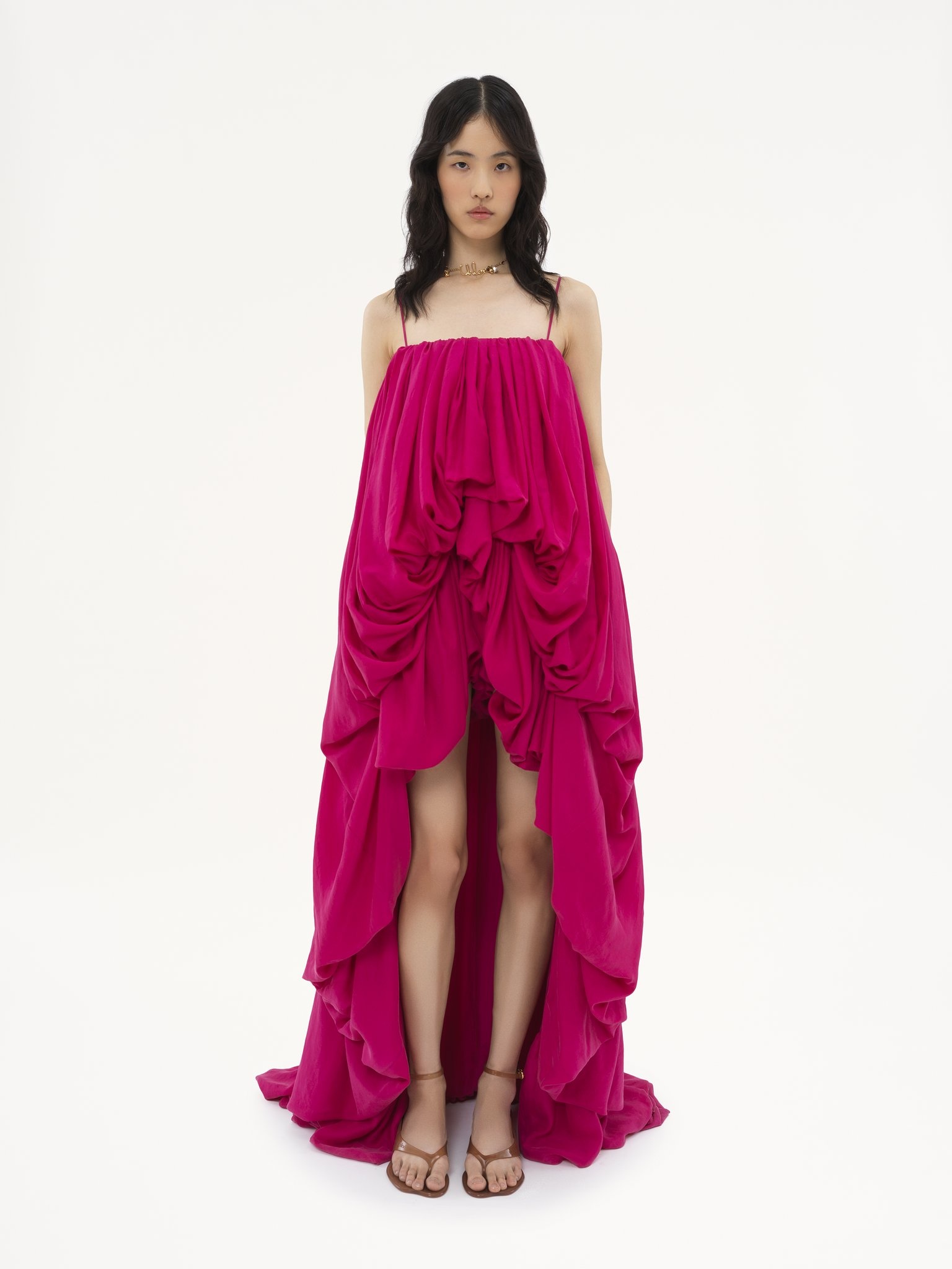 HIGH-LOW SLEEVELESS JUMPSUIT IN WASHED SILK PONGÉ - 3