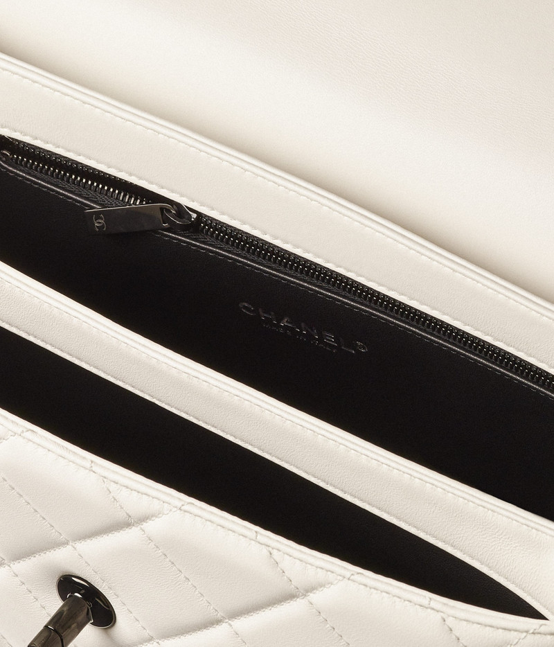 Large Flap Bag with Top Handle 3