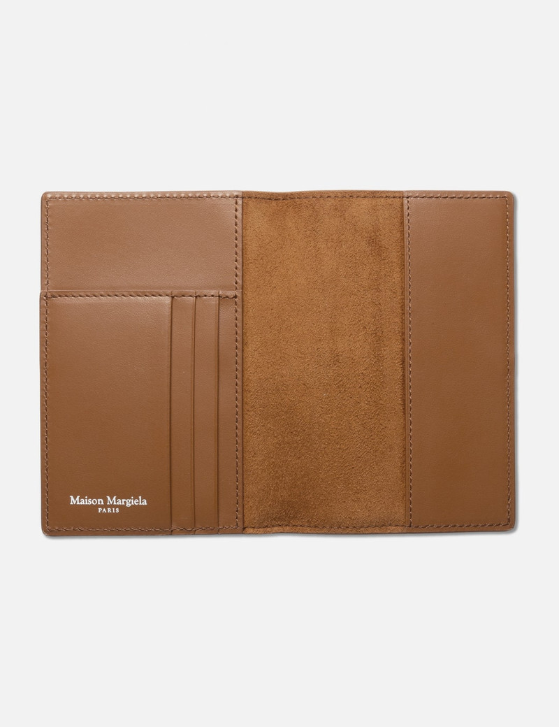 Maison Margiela LEATHER PASSPORT HOLDER outlook