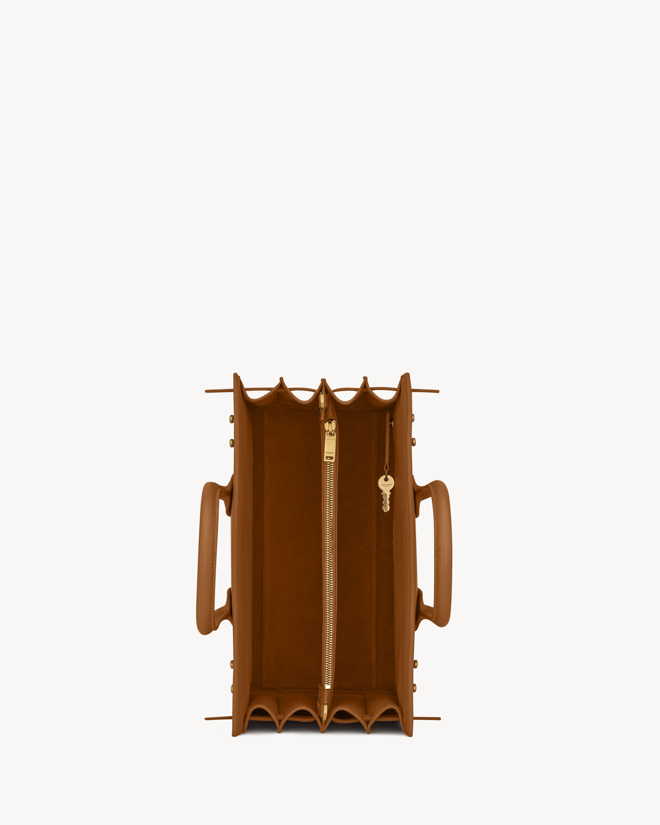 SAC DE JOUR SMALL IN SUPPLE GRAINED LEATHER - 5