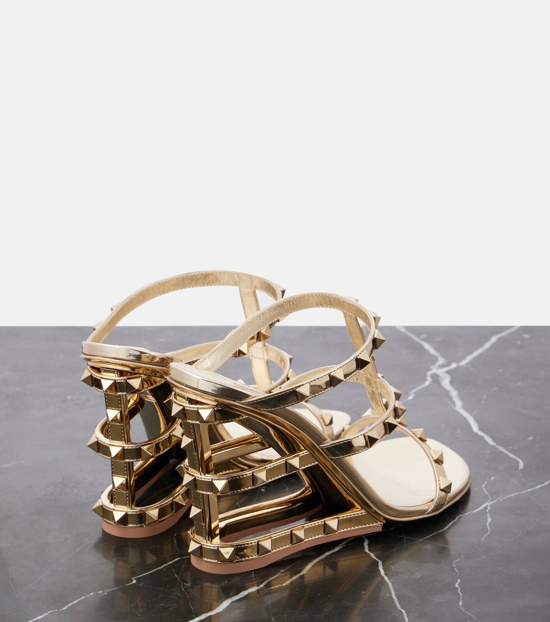 Rockstud 100 mirrored leather wedge sandals - 3