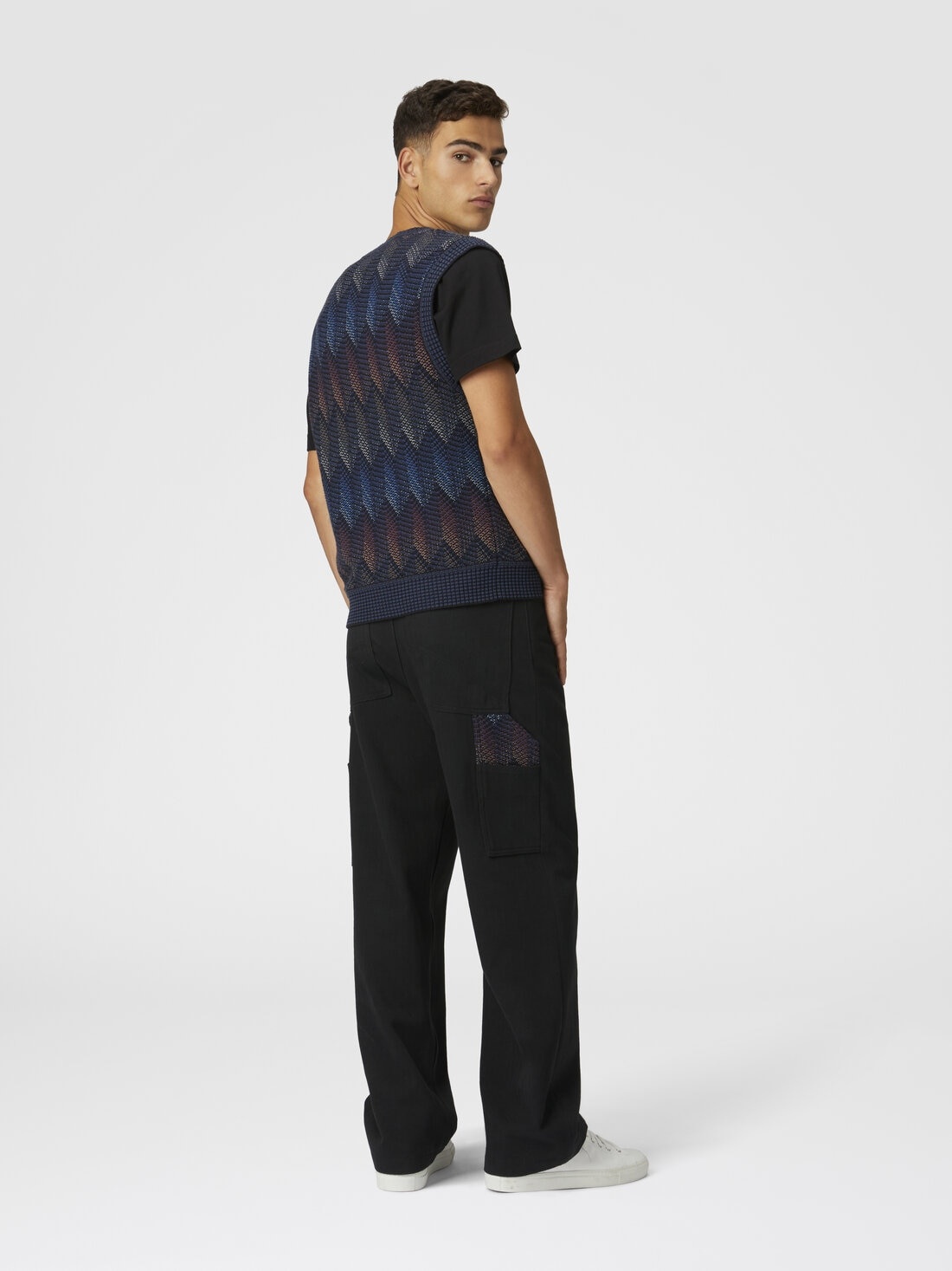 Gradient cotton chevron blend vest with V-neck - 3
