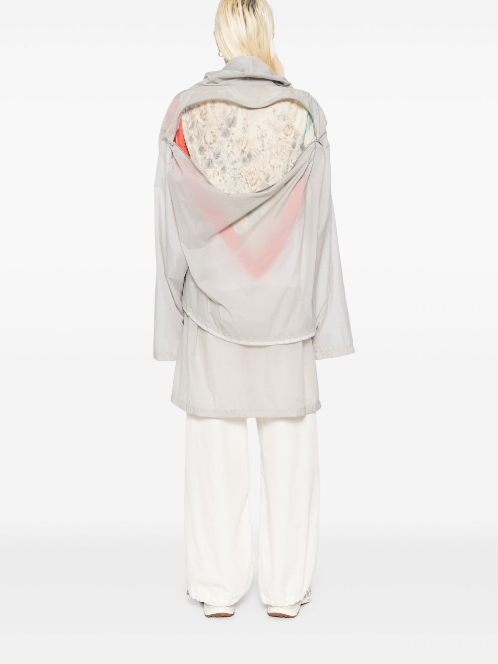 button fastening coat - 3
