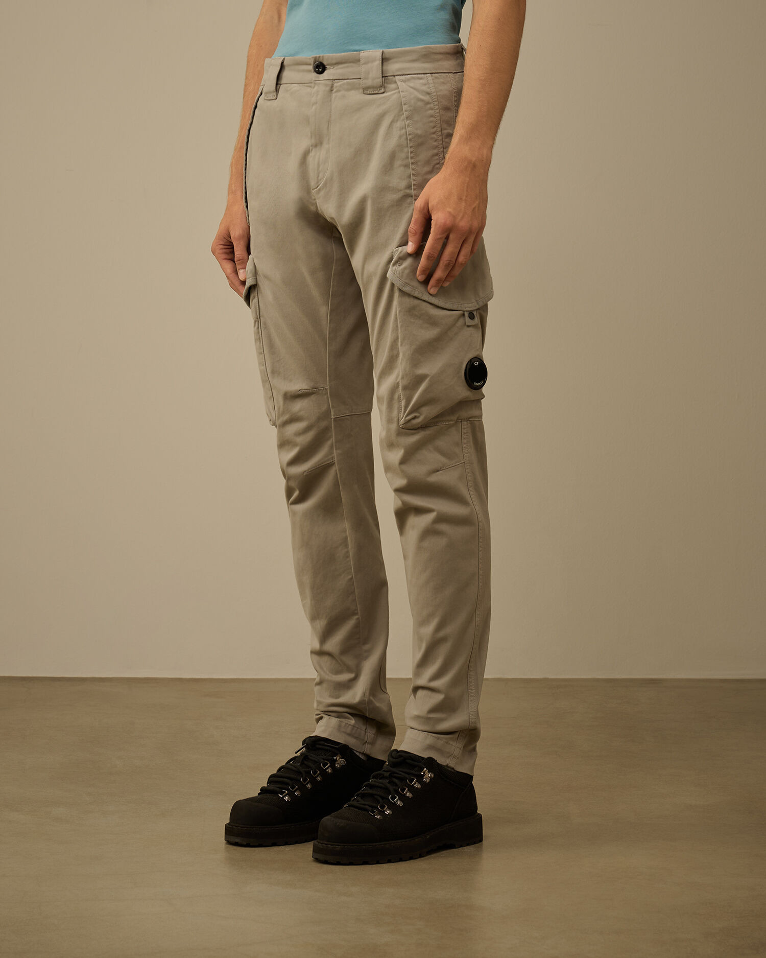 Stretch Sateen Ergonomic Lens Cargo Pants - 3