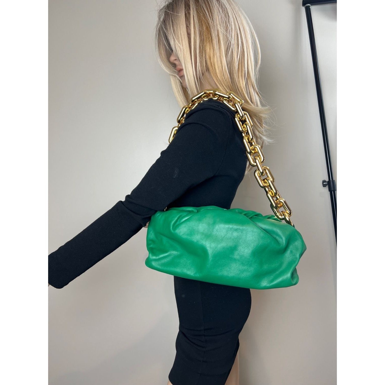 Bottega Veneta Green Chain Leather Pouch Bag  Clutch - 5
