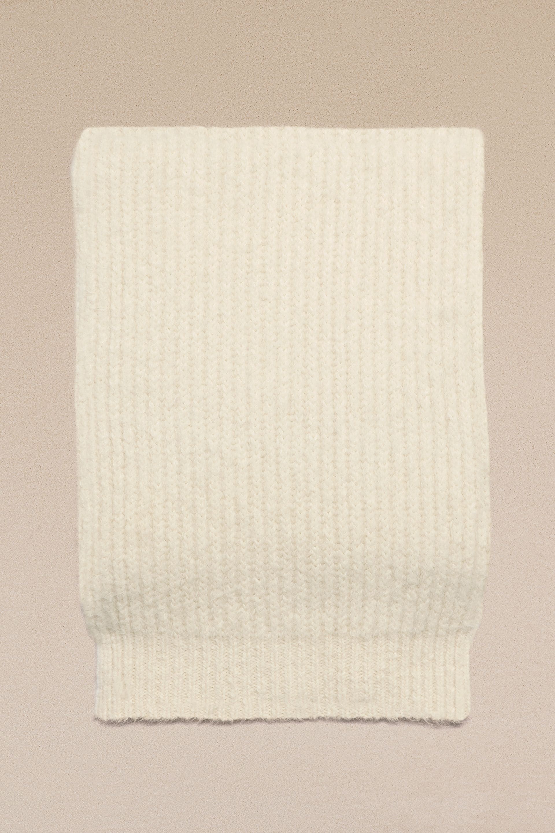 Ribbed Chunky Scarf - 1