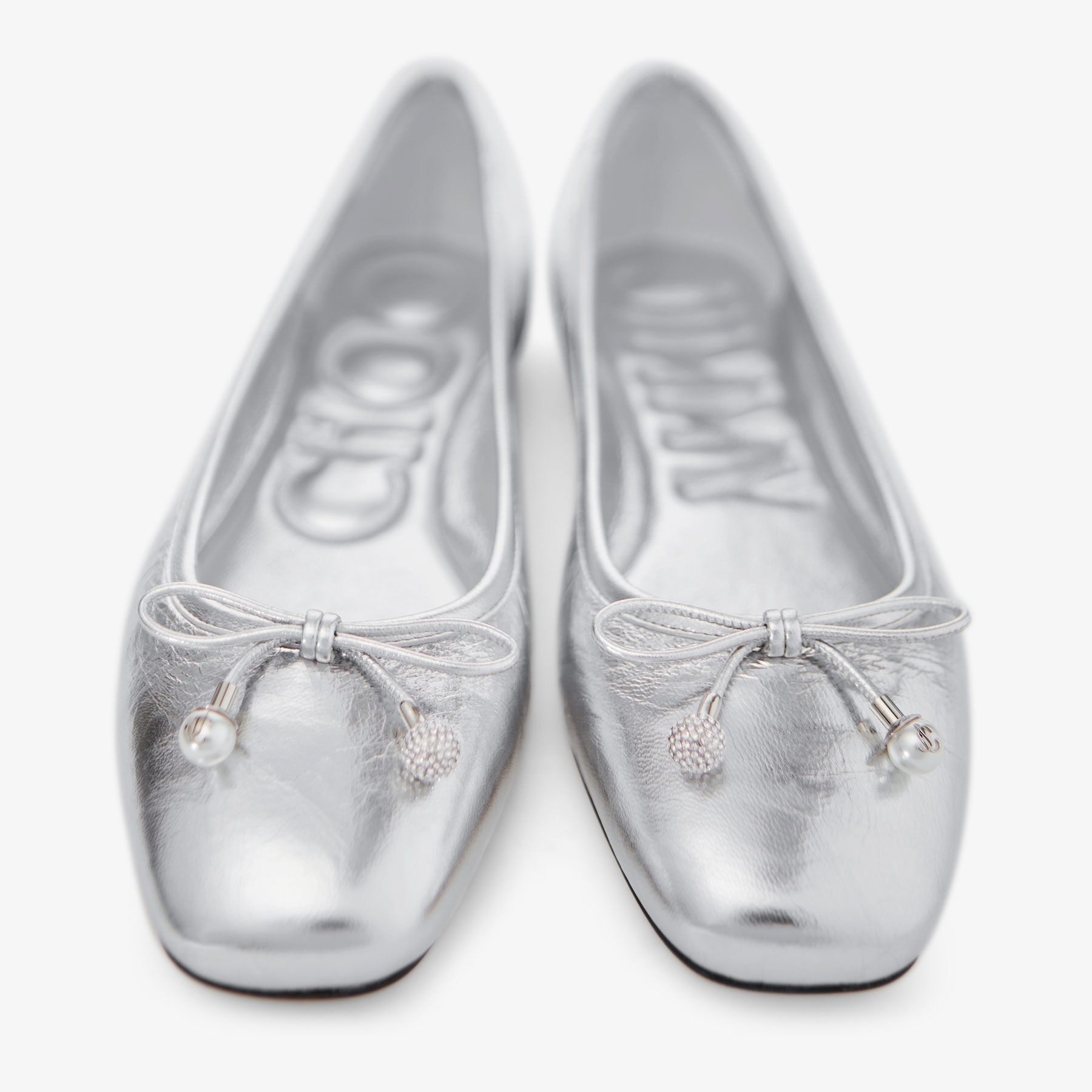 Elme Flat
Silver Vintage Metallic Leather Flats - 4