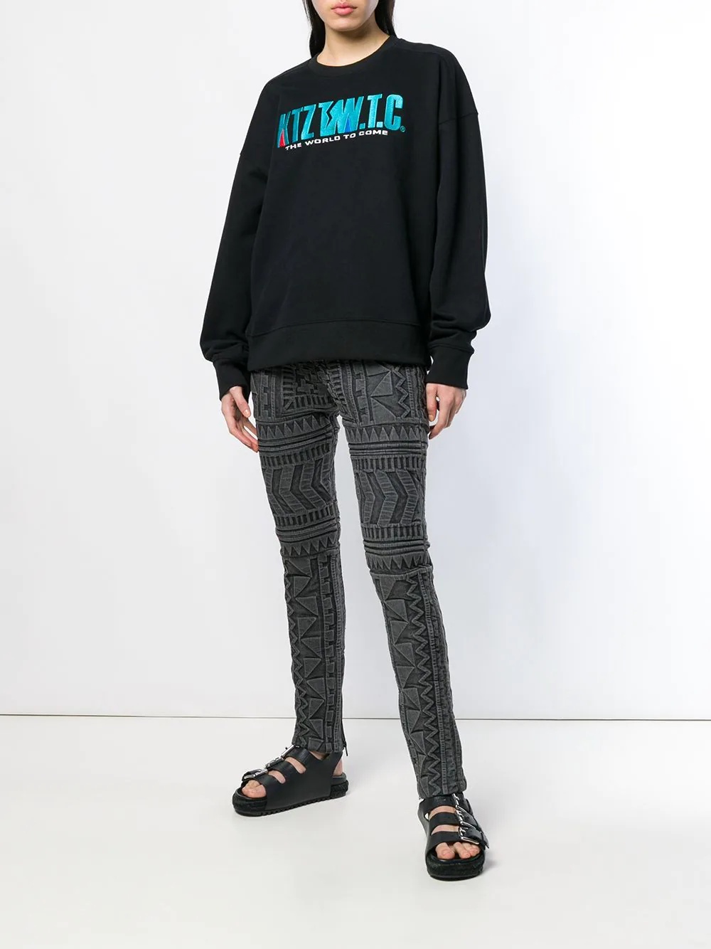 mountain letter embroidered sweatshirt - 3