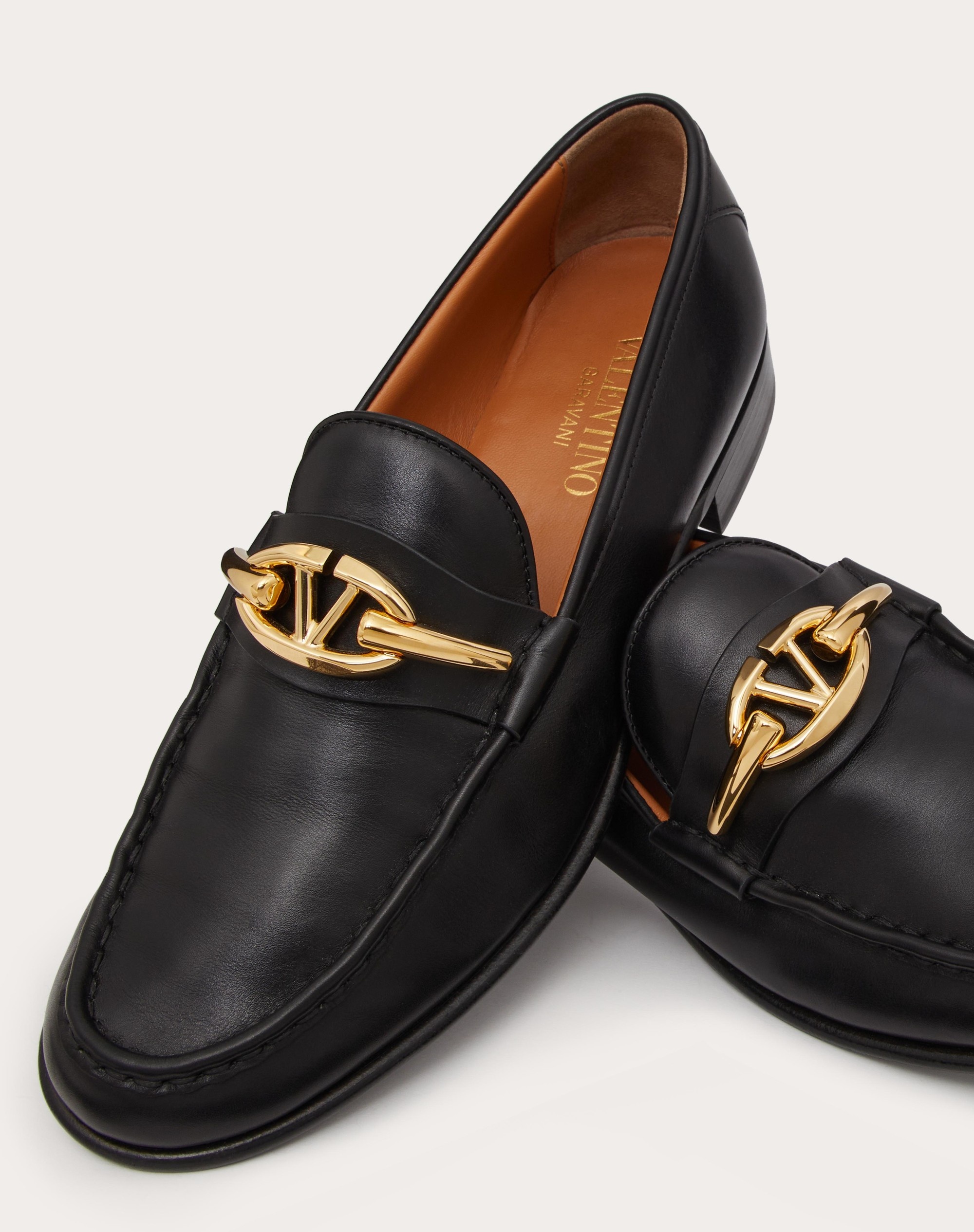 VLOGO SIGNATURE CALFSKIN LOAFER - 5