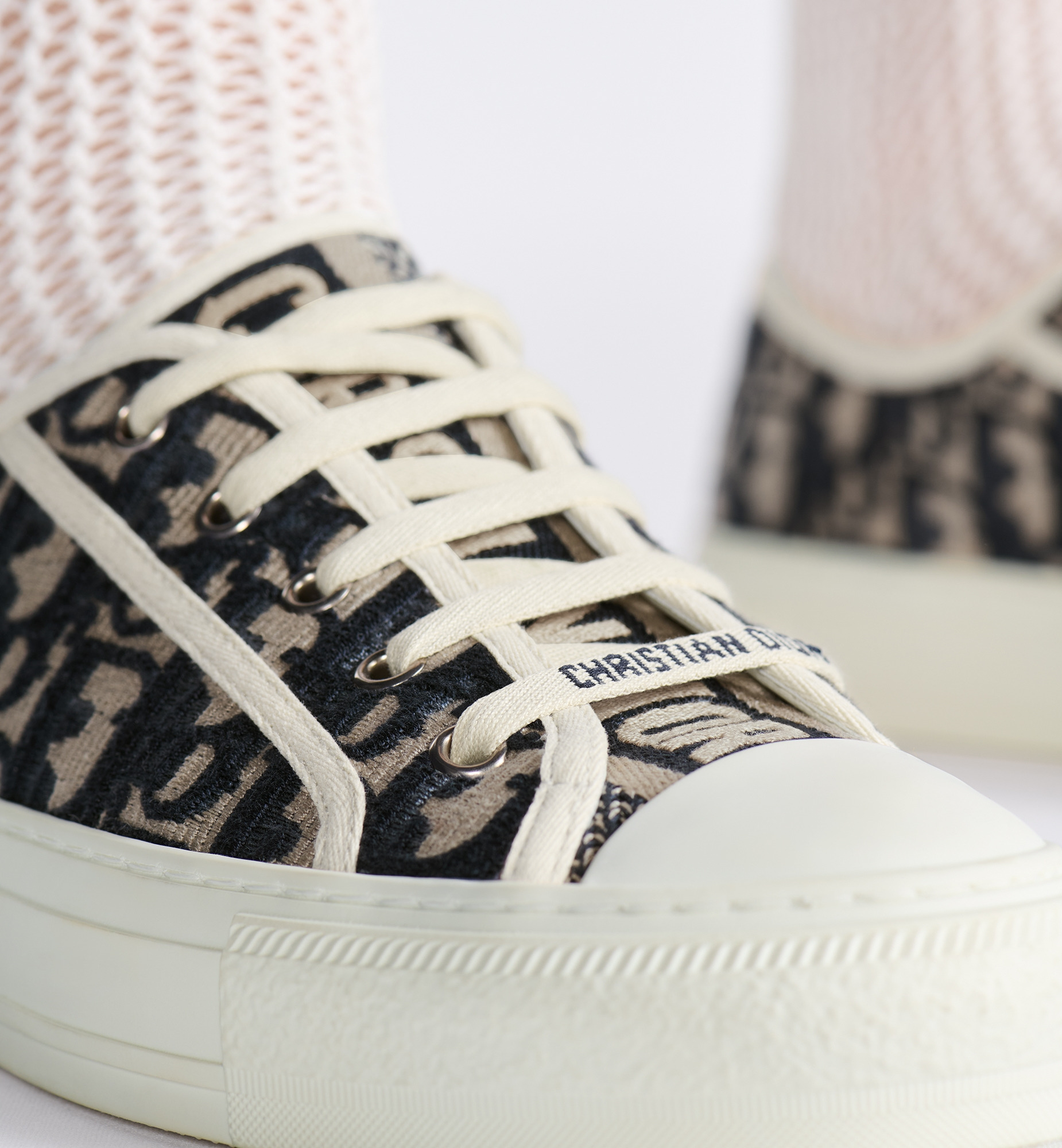 Dior Walk'n'Dior Sneaker | REVERSIBLE