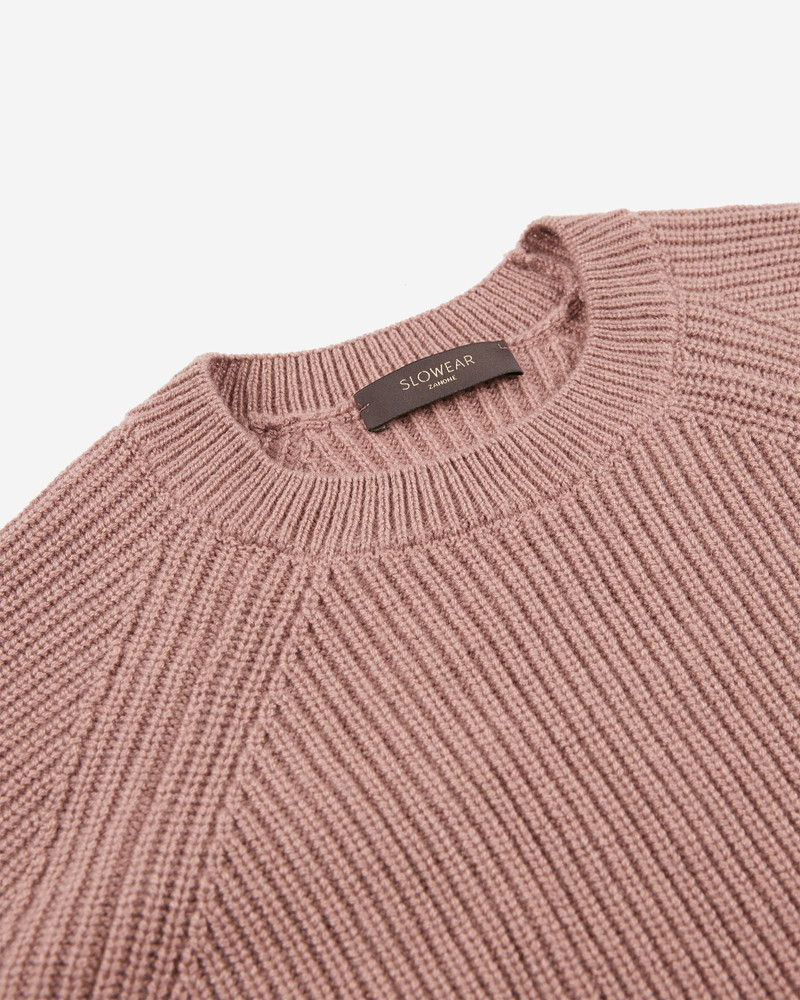 Slim fit cashmere crewneck sweater 6